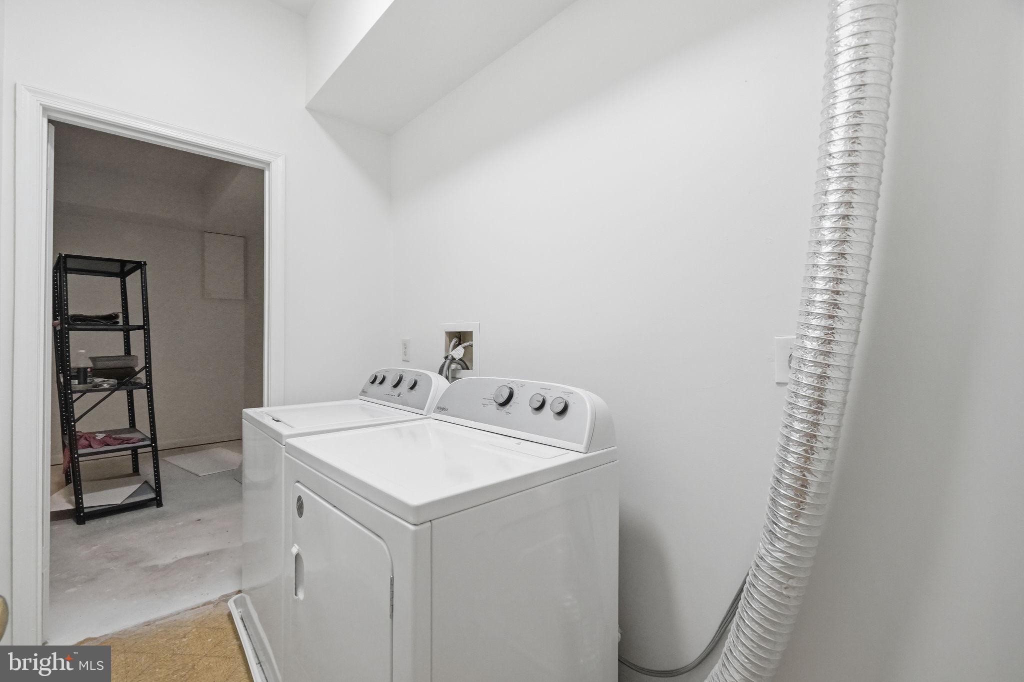 HAMPTON HILLS - Residential