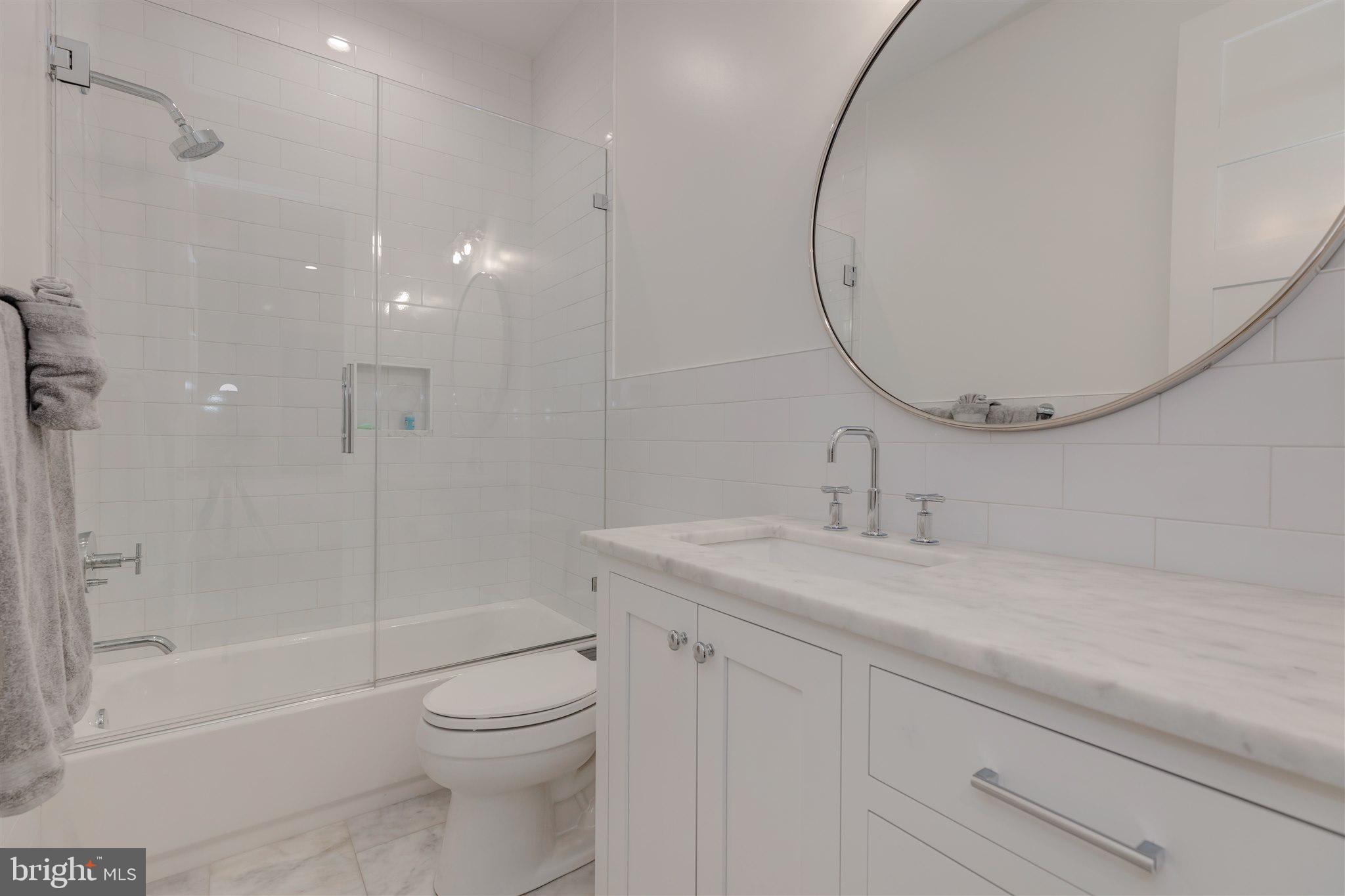 CAPITOL HILL - Residential