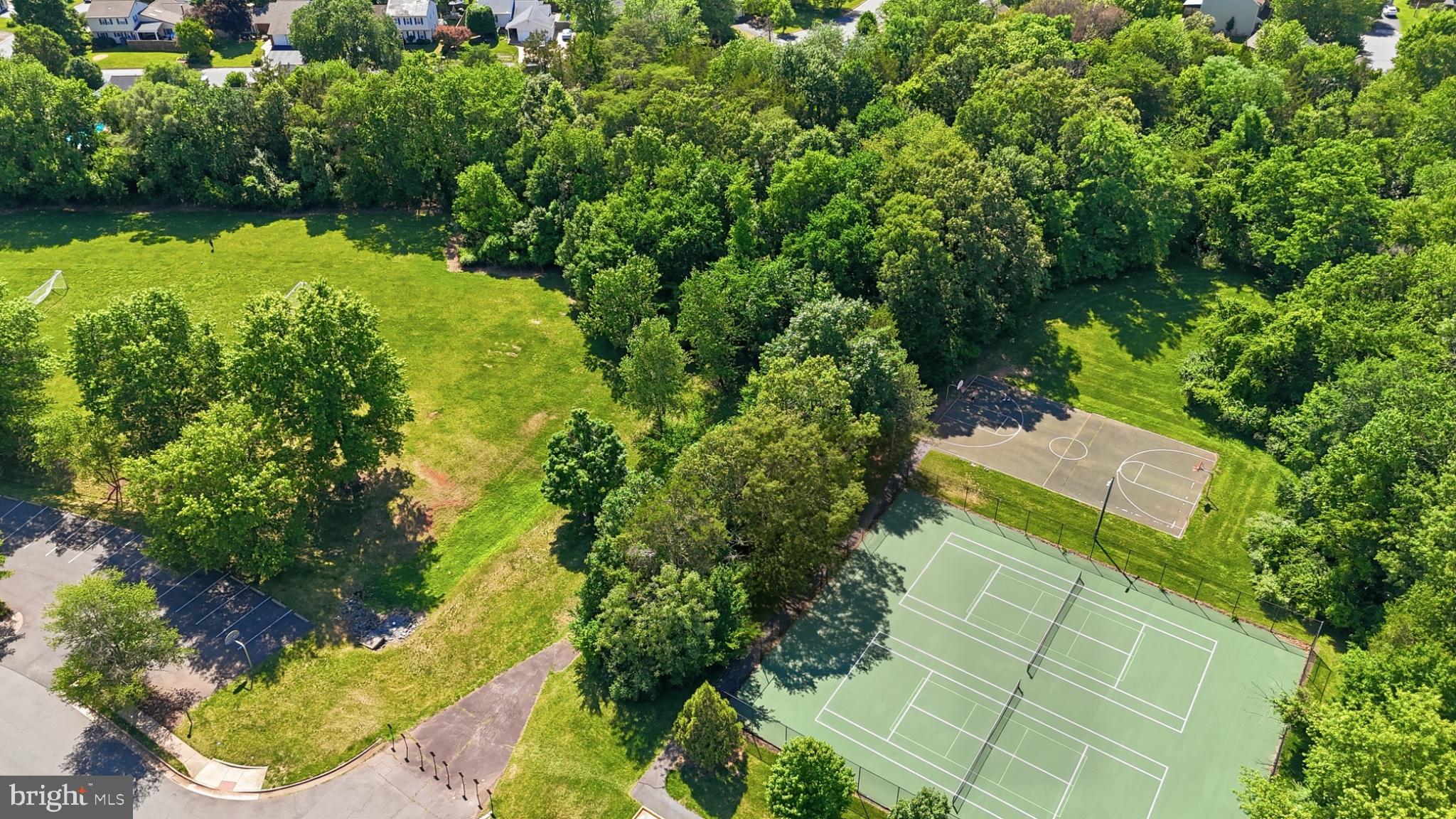 WOODSTONE - Residential