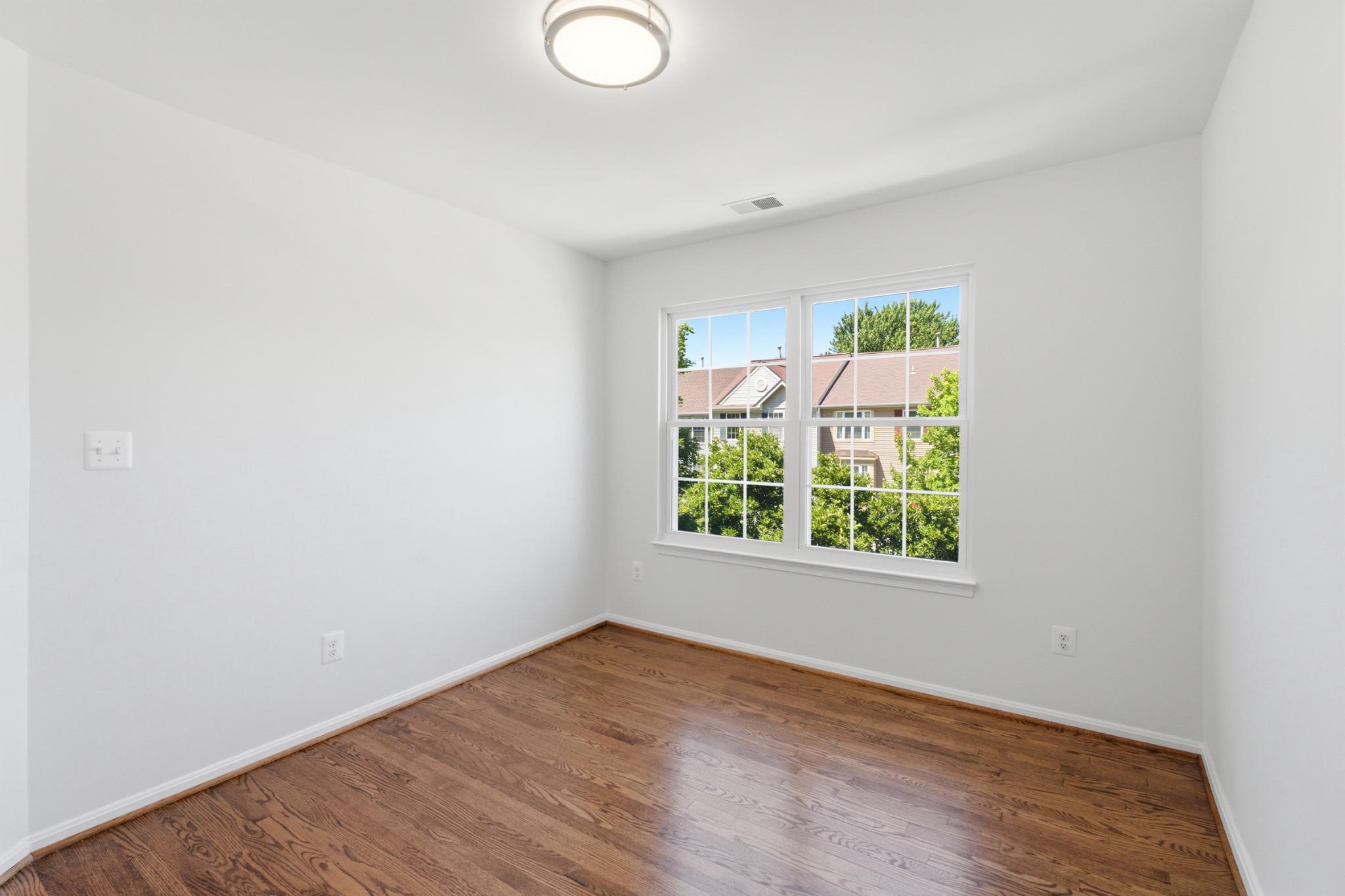 WOODSTONE - Residential