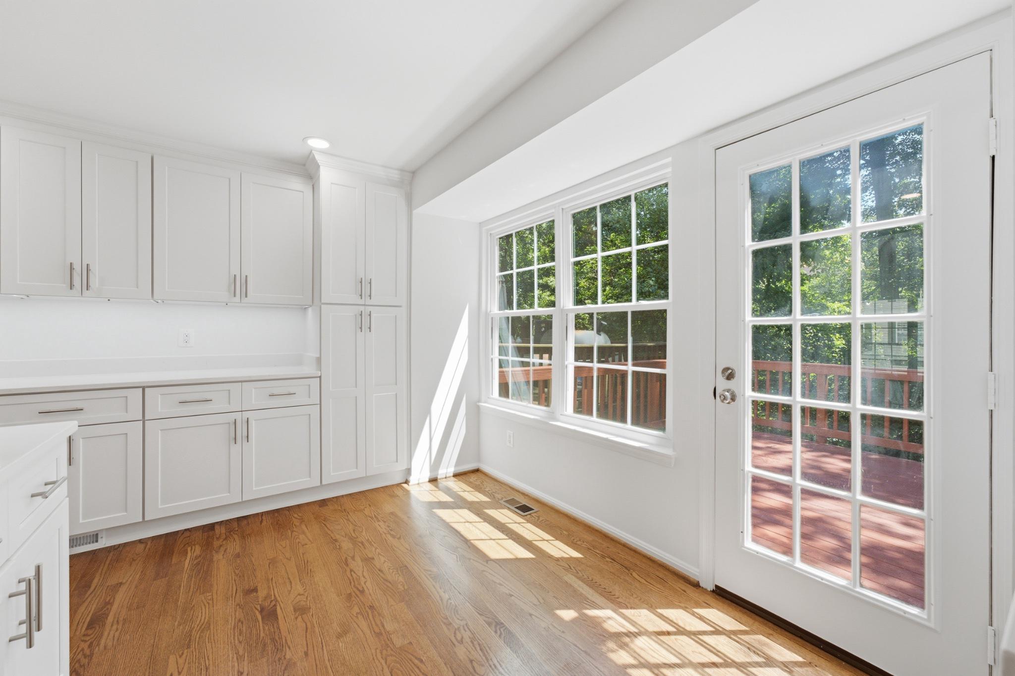 WOODSTONE - Residential