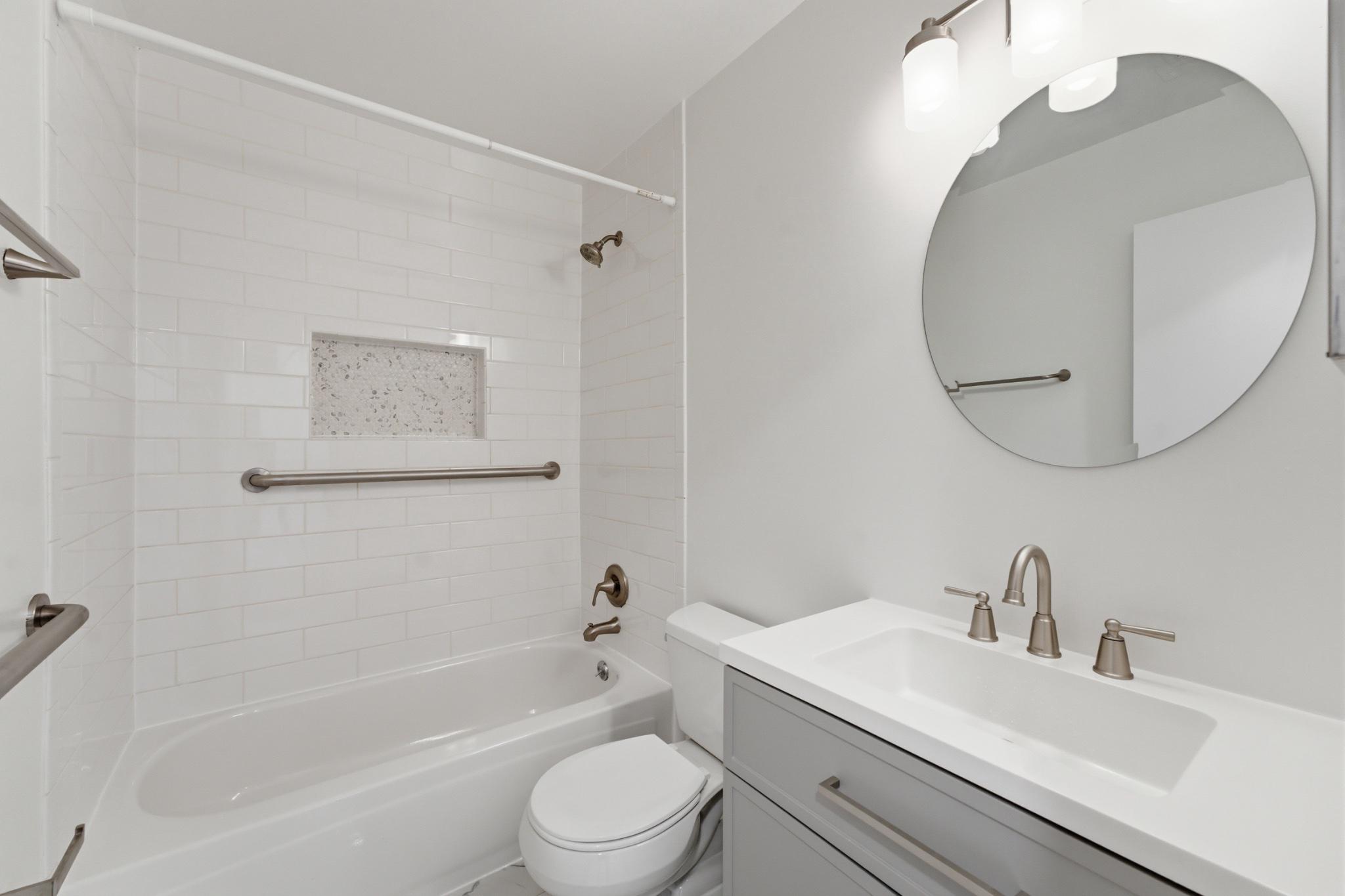 WOODSTONE - Residential