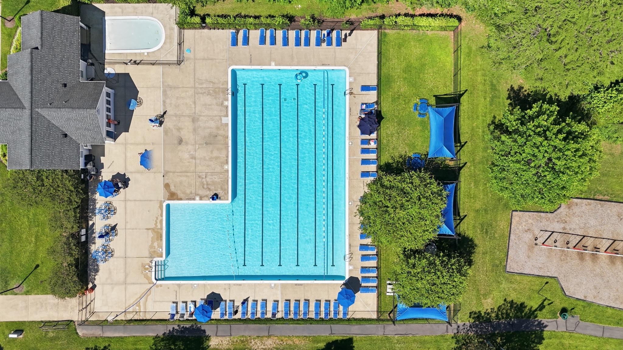 WOODSTONE - Residential