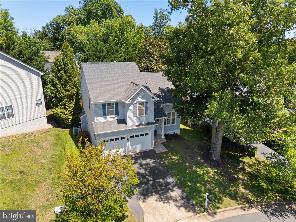 LOWES ISLAND/CASCADES - Residential