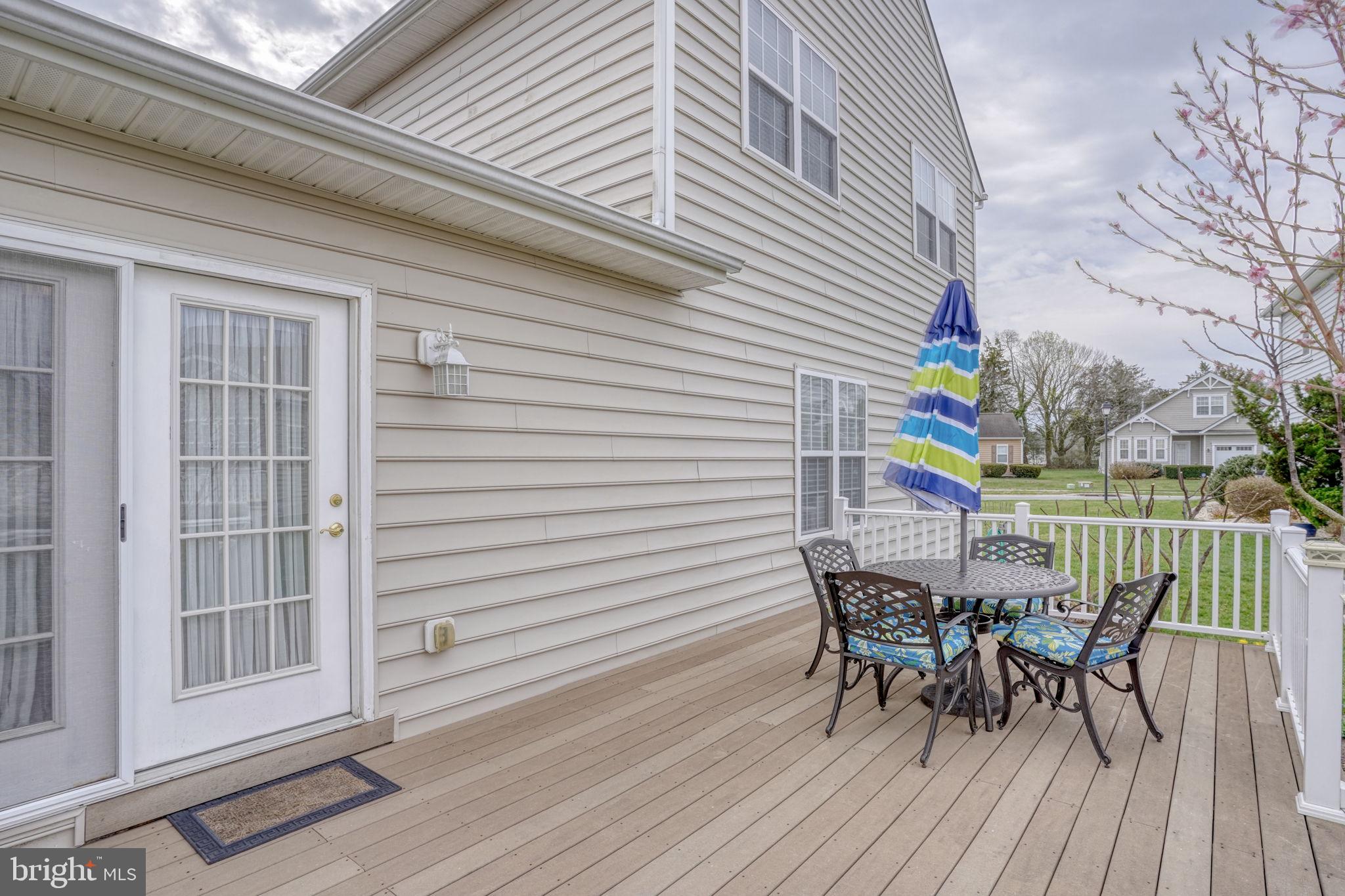 SUMMERCREST - Residential