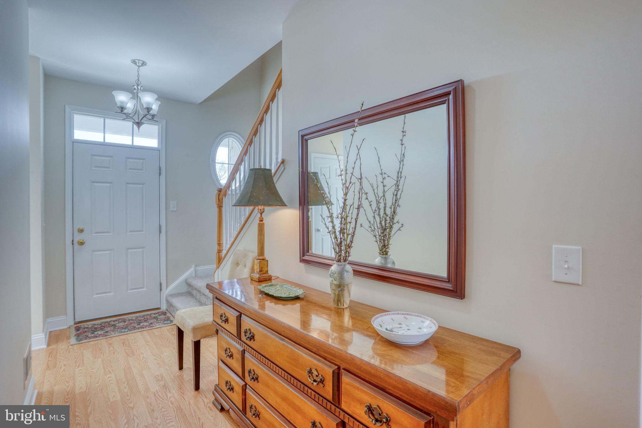 SUMMERCREST - Residential