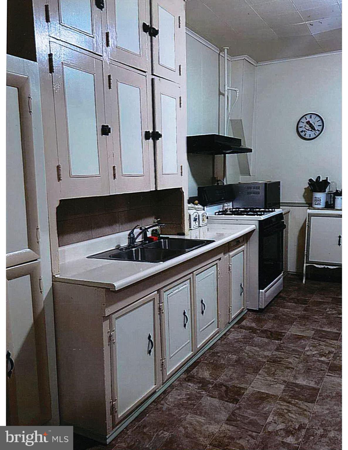 ANNVILLE - Residential