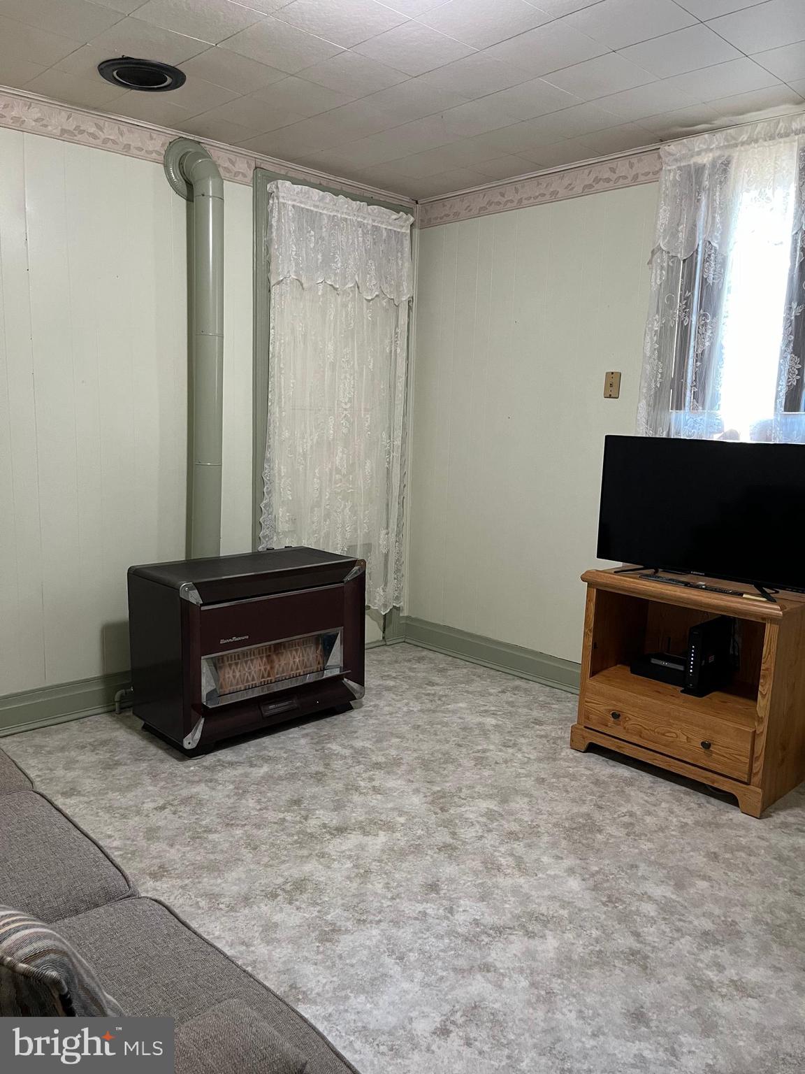 ANNVILLE - Residential