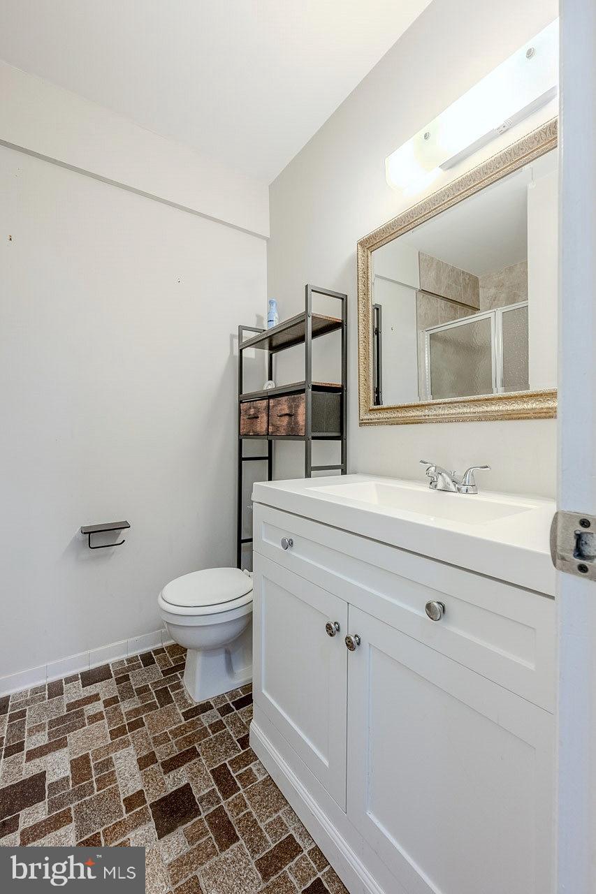 EDSALL TERRACE - Residential