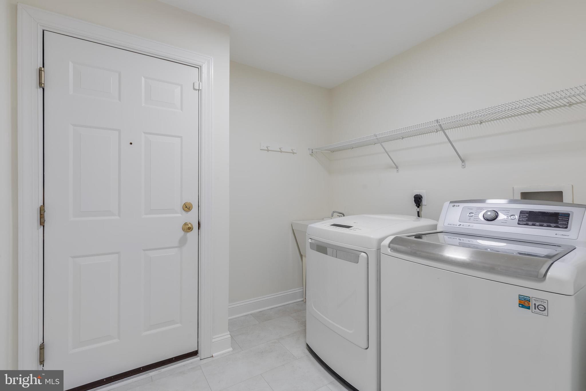 BROOKEFIELD - Residential