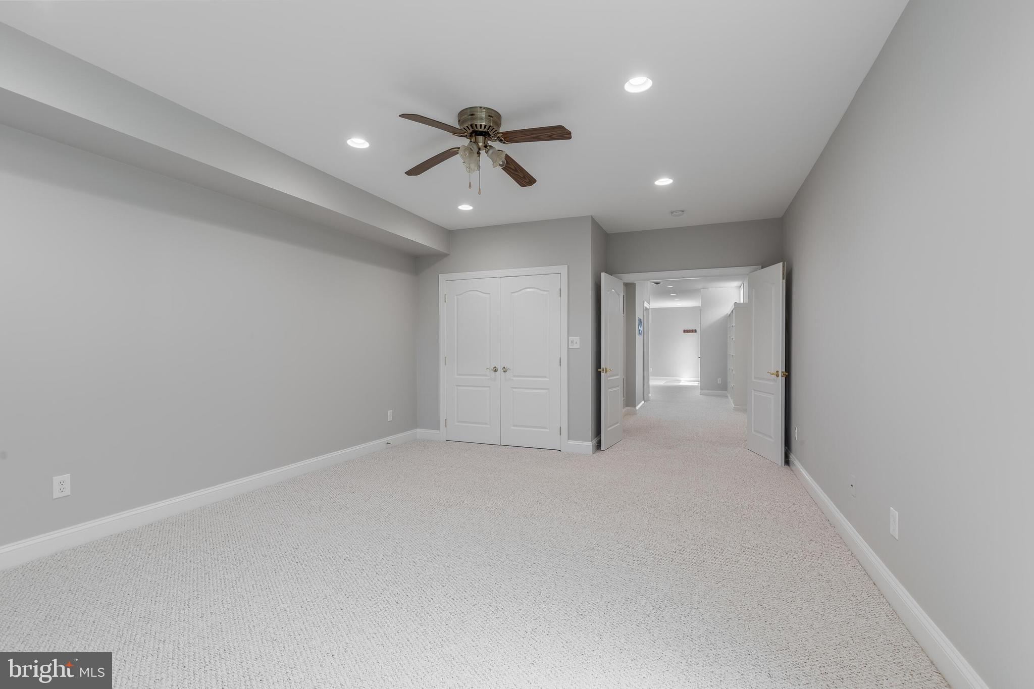 BROOKEFIELD - Residential