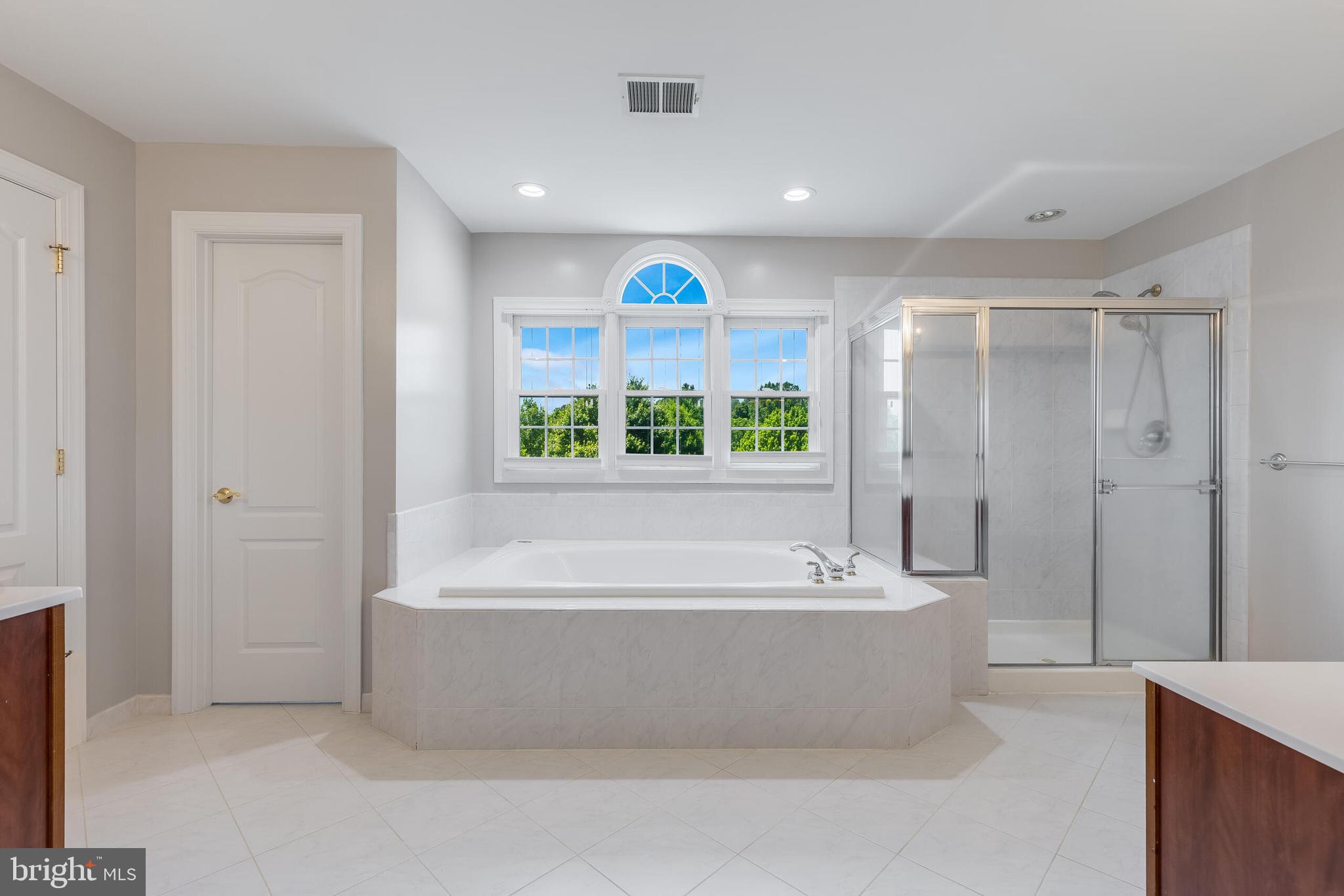 BROOKEFIELD - Residential