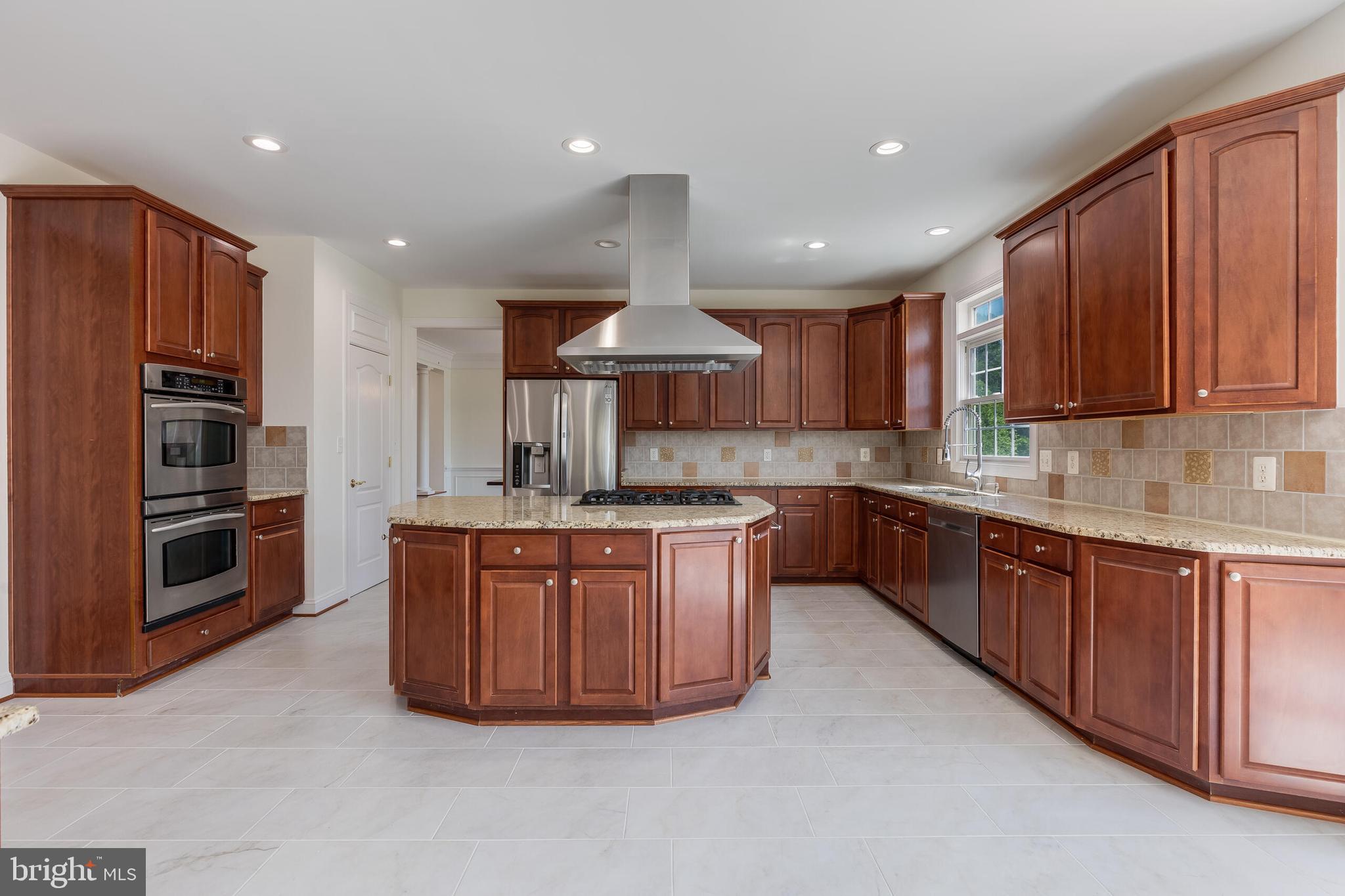 BROOKEFIELD - Residential