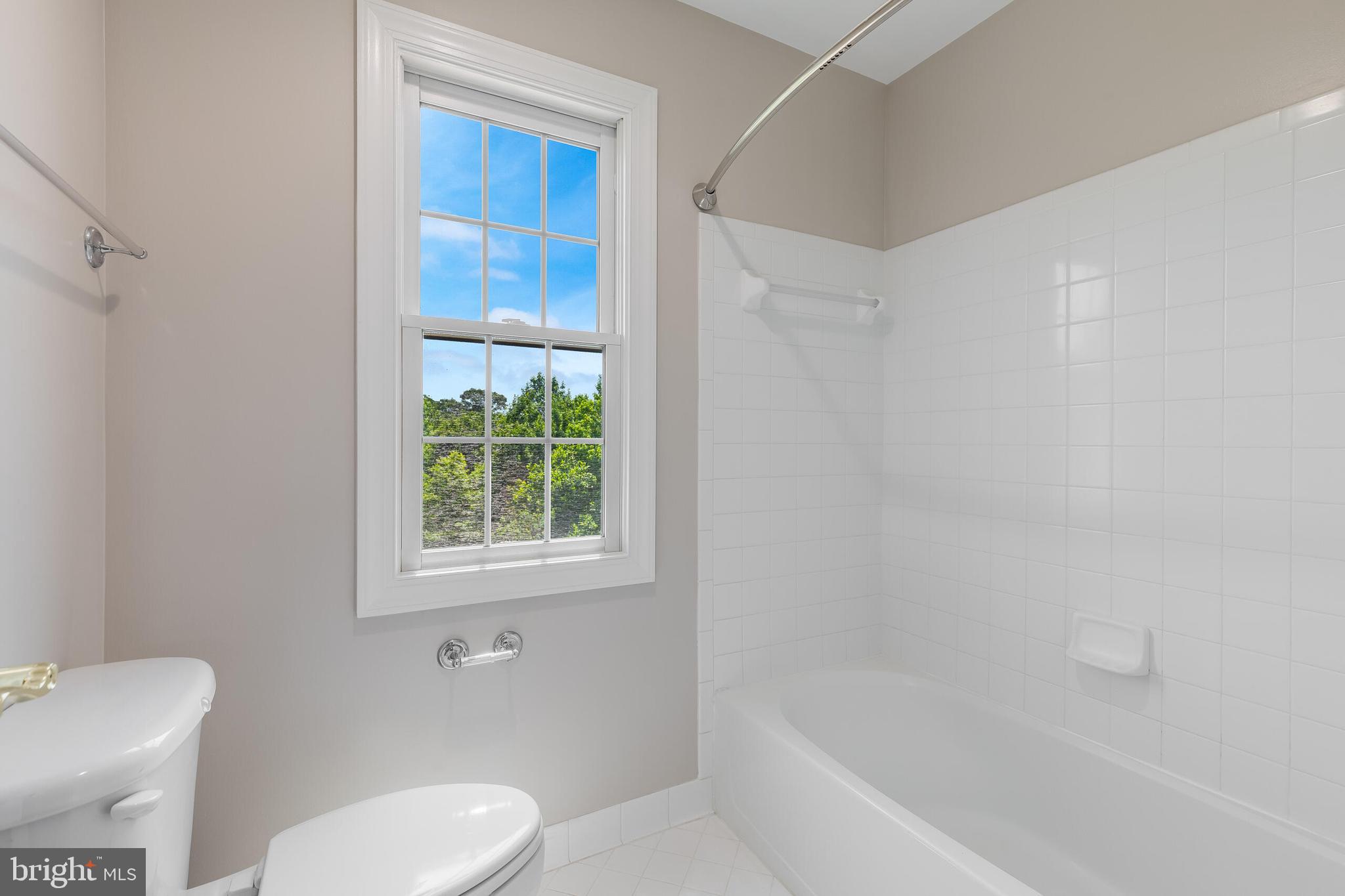 BROOKEFIELD - Residential