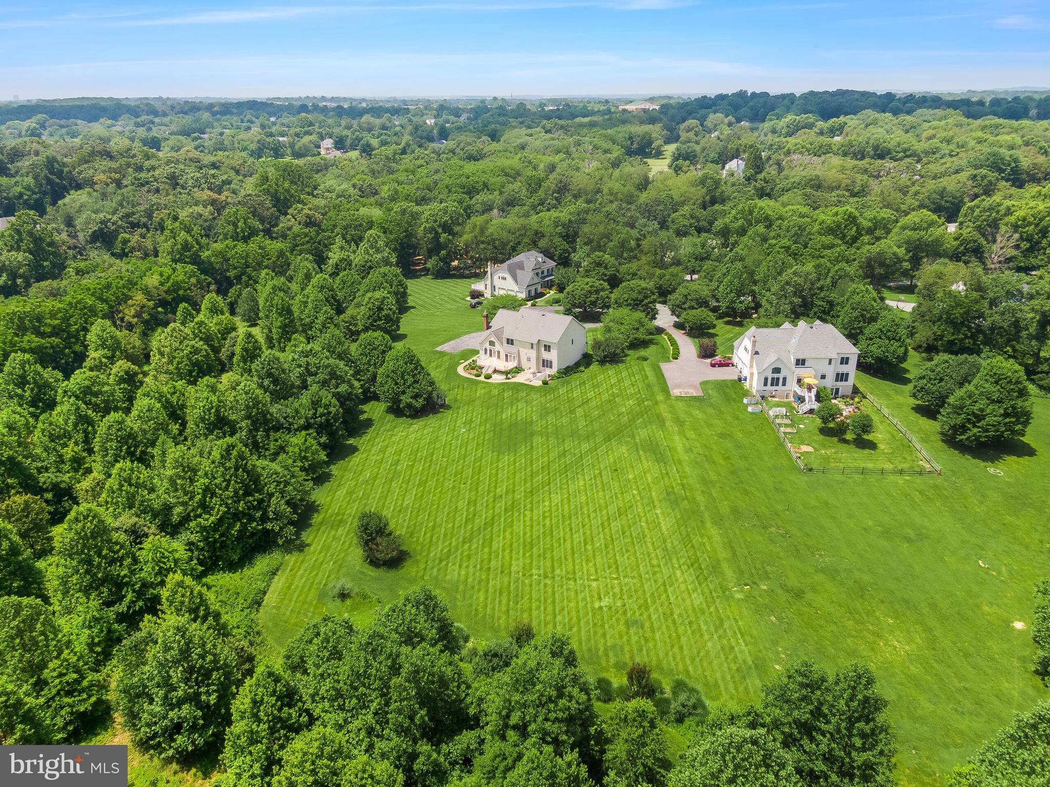 BROOKEFIELD - Residential