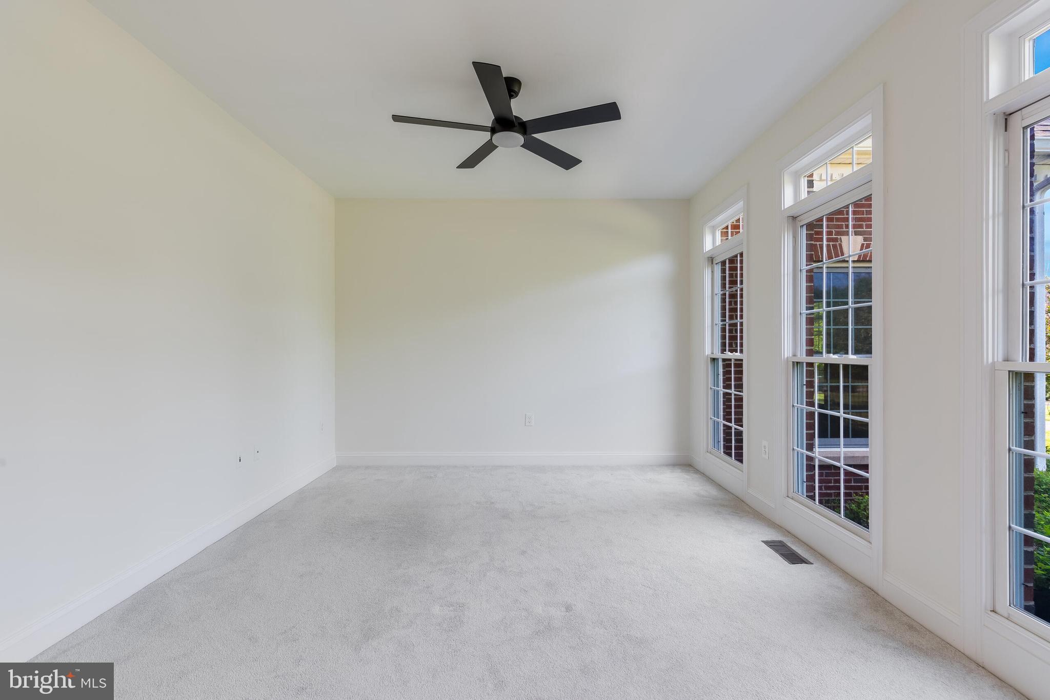 BROOKEFIELD - Residential