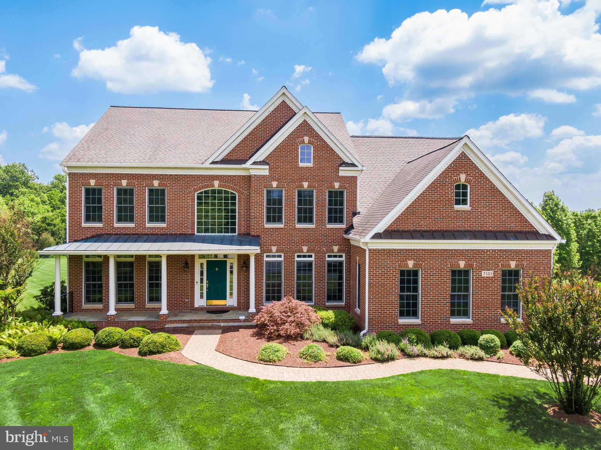 BROOKEFIELD - Residential