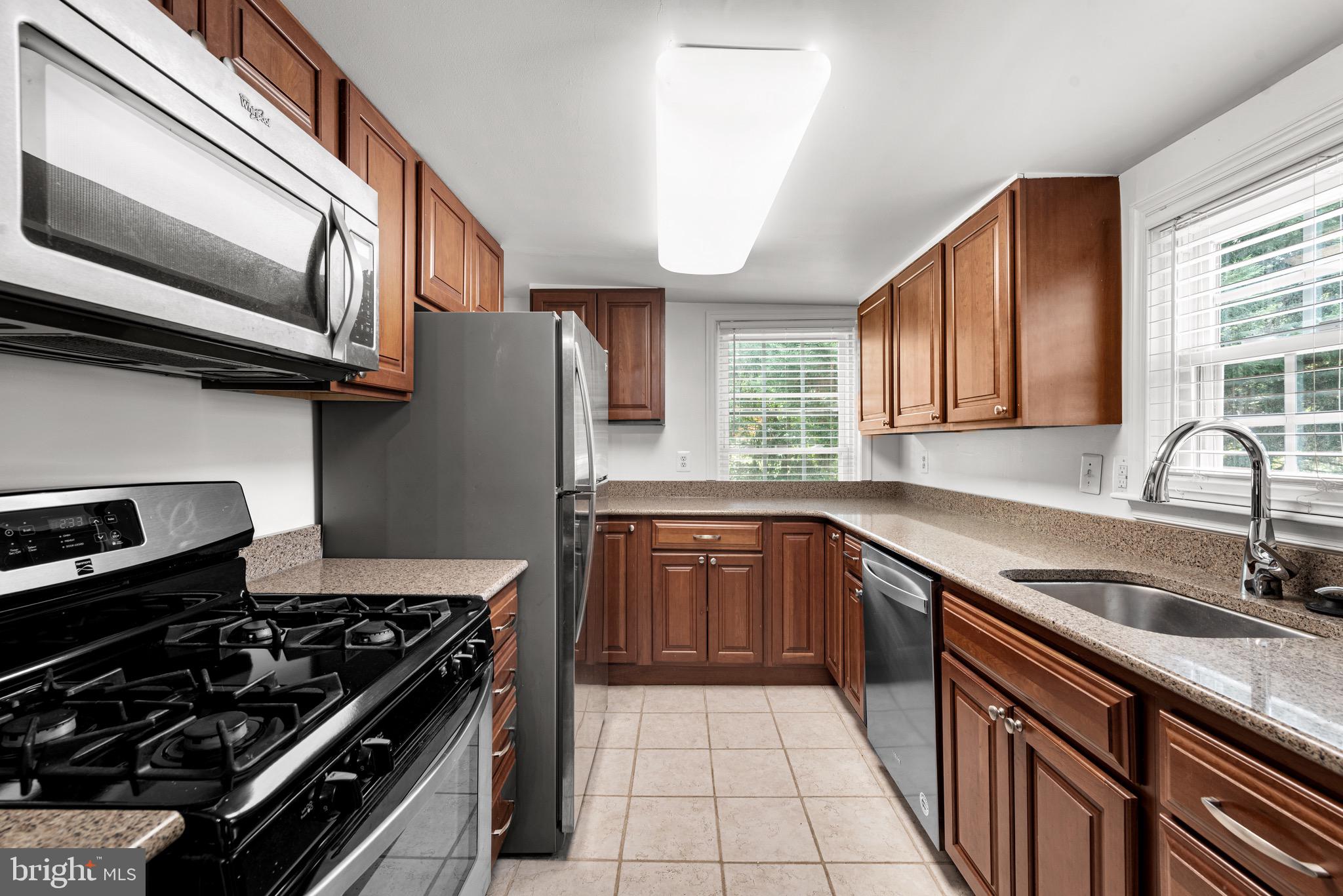 MOUNT WASHINGTON - Residential