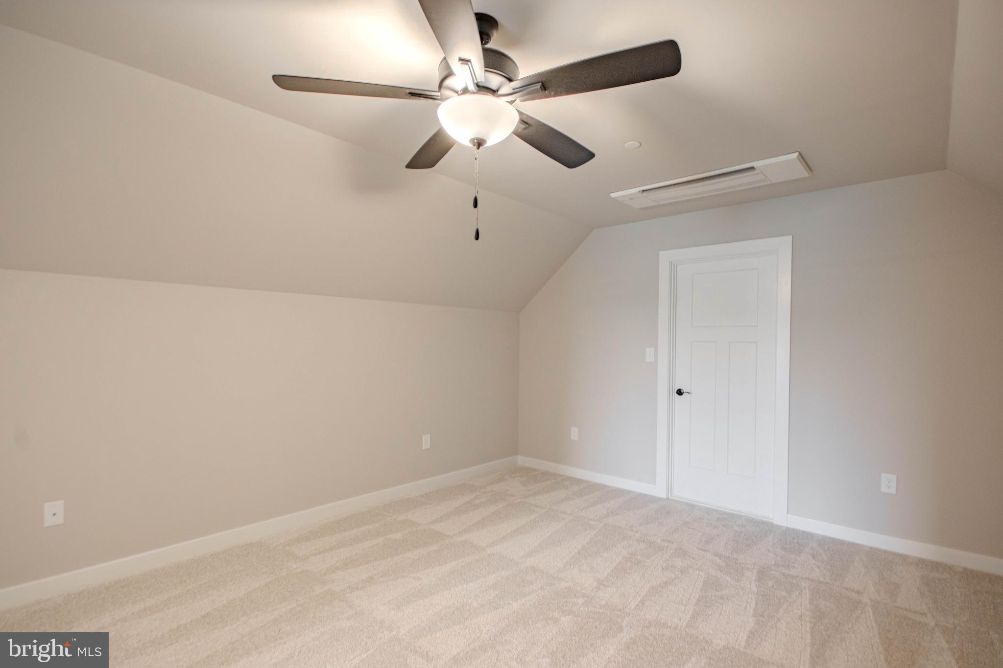 STEEPLECHASE - Residential