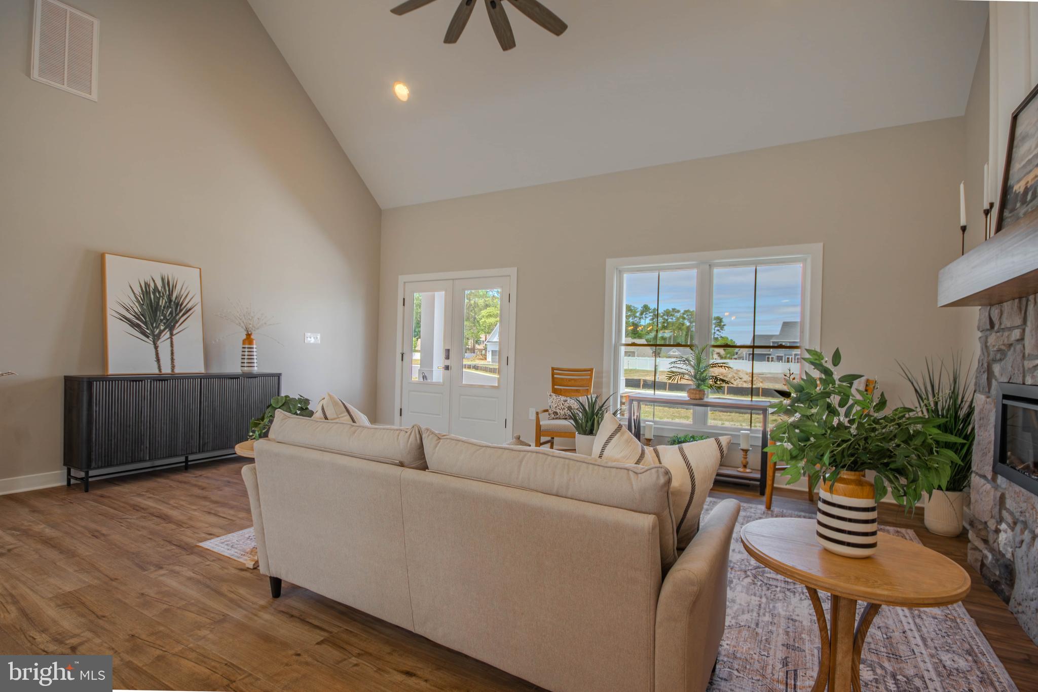 STEEPLECHASE - Residential