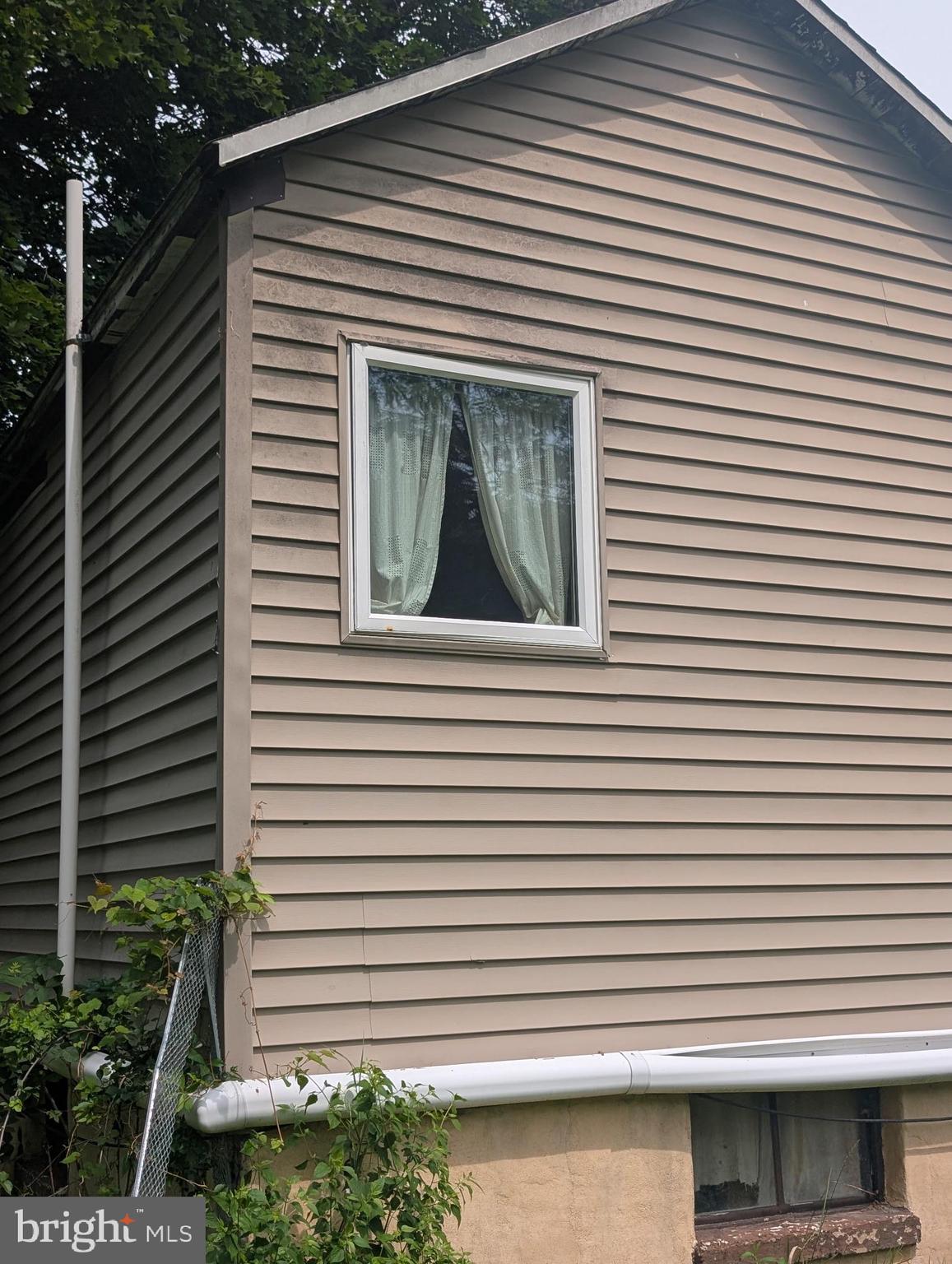 NORRISTOWN - Residential