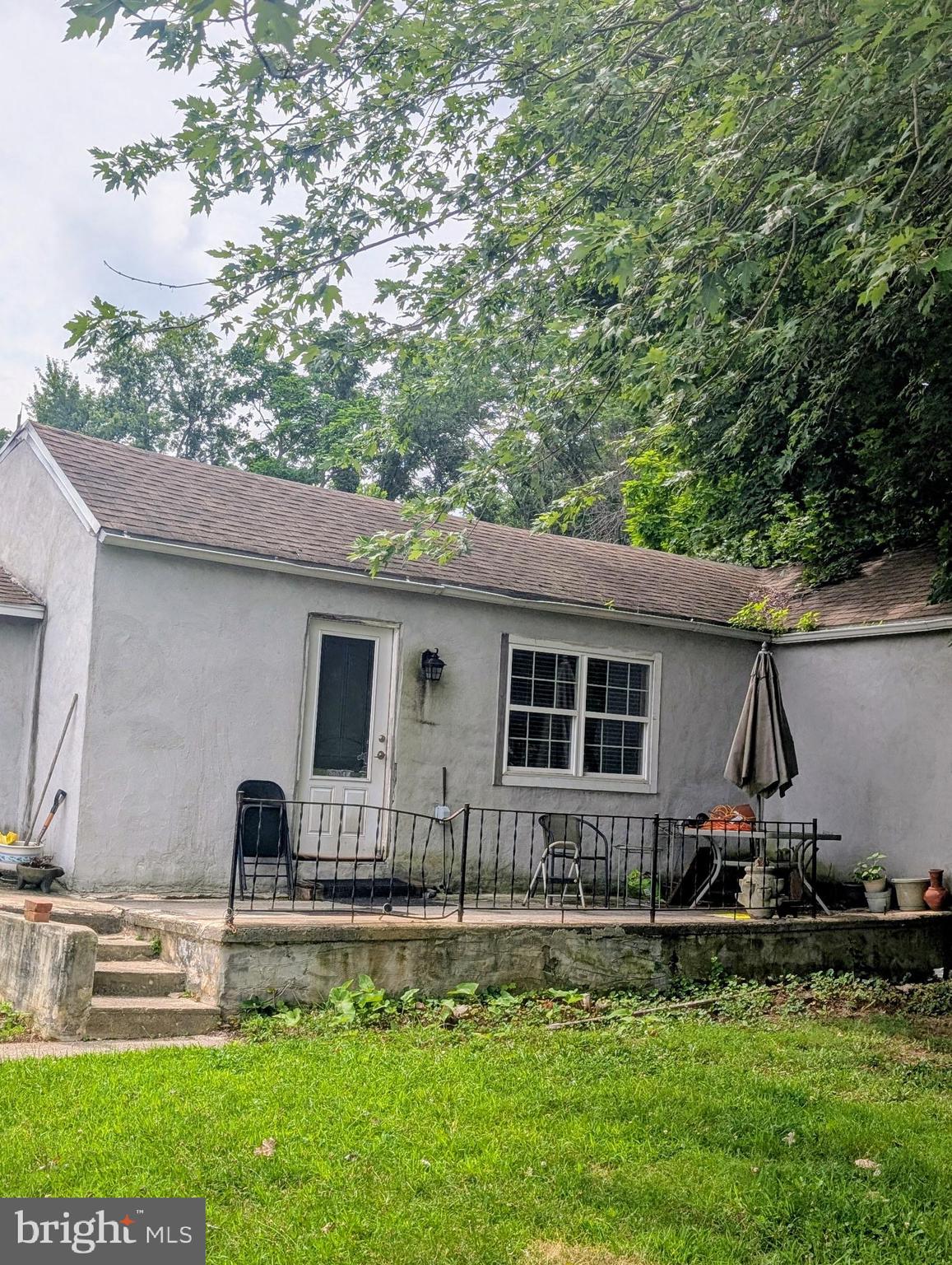 3200 Butchers Lane exists  on a spacious lot and is just waiting for a Buyer with loads of vision. The property has amazing potential!  Peaceful and secluded,  while being conveniently located near shopping and major highways. The property is being sold "As Is." Drive by, this one is a GEM!