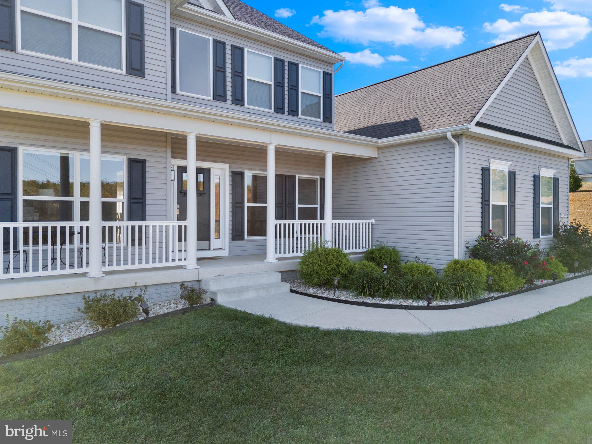 STONE RIDGE ESTATES - Residential