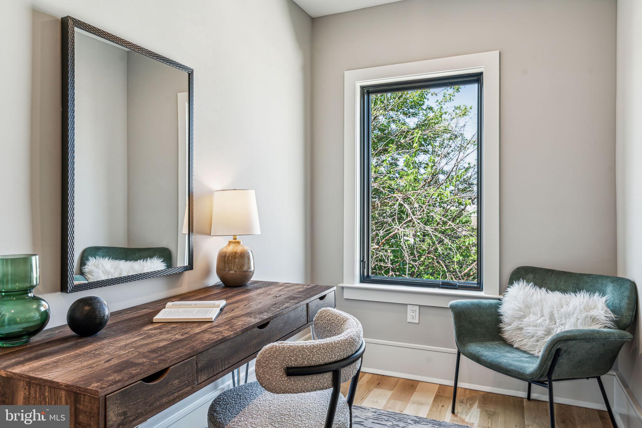 PASSYUNK SQUARE - Residential