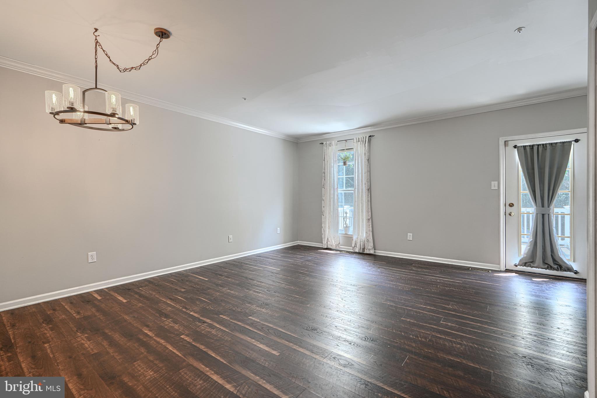 BELLE MANOR - Residential