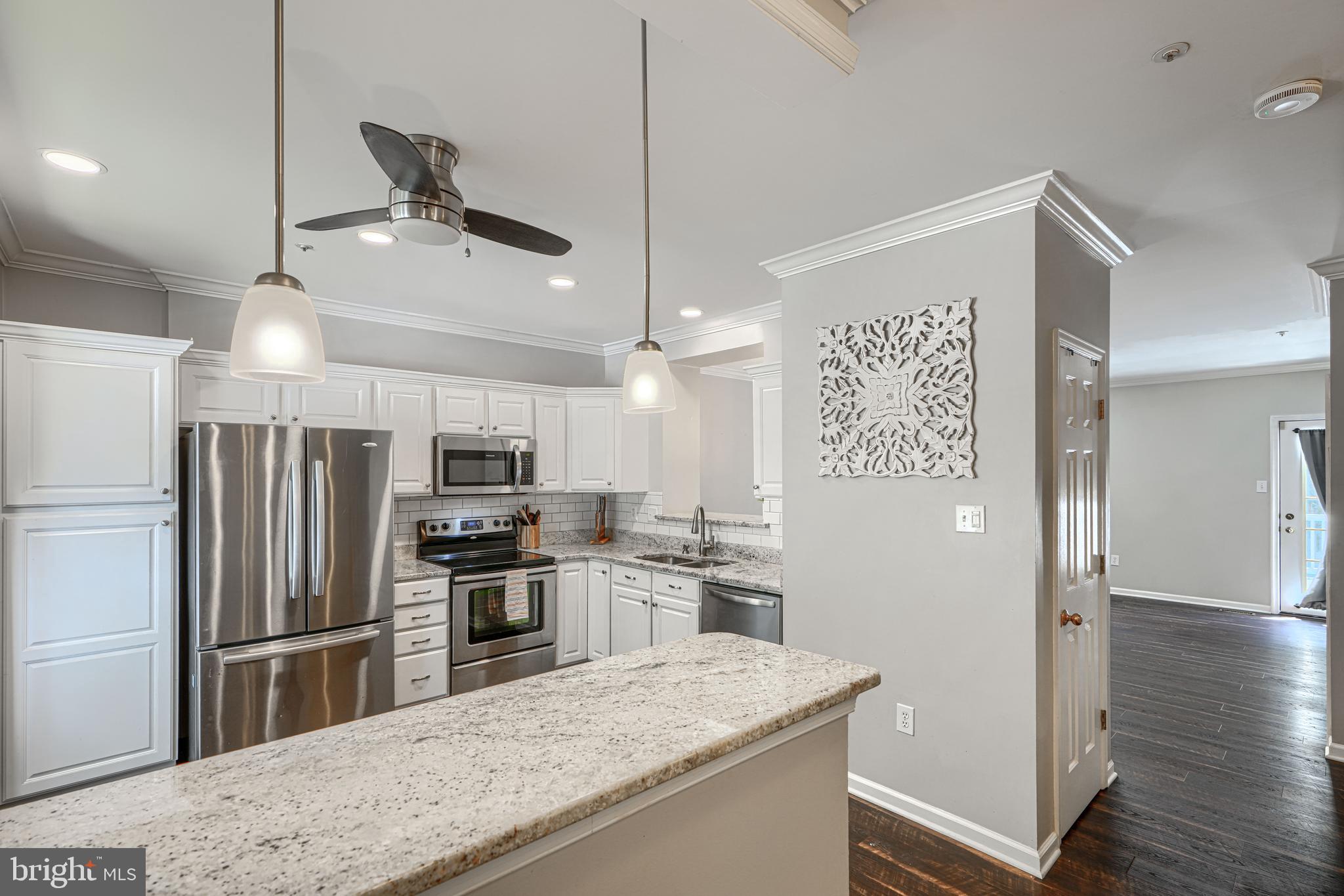 BELLE MANOR - Residential