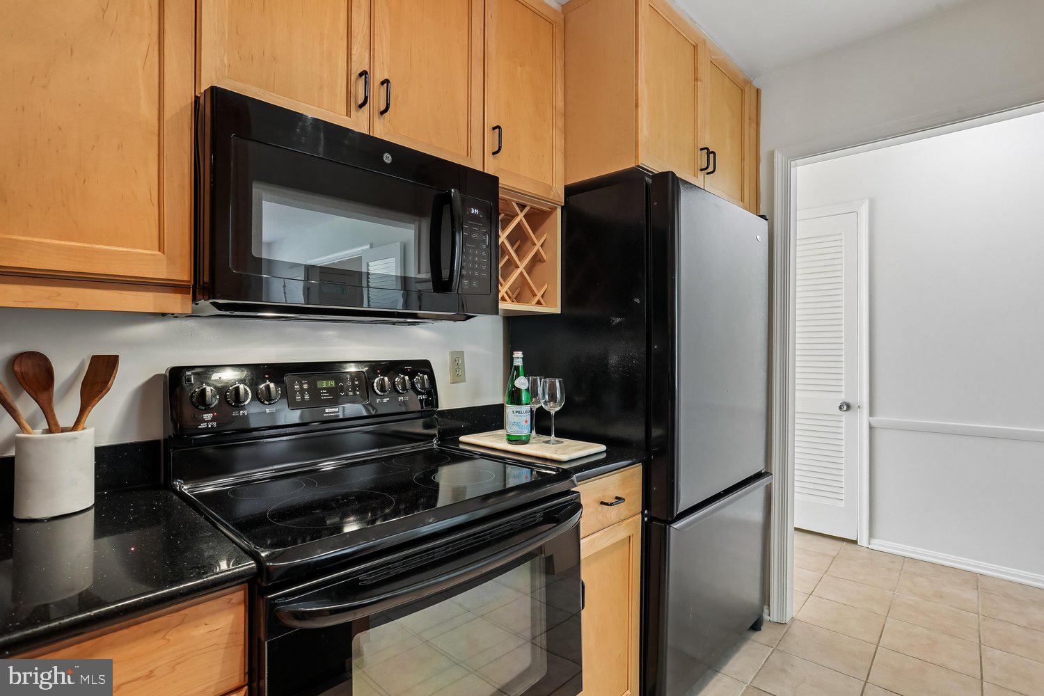 REGENT SQUARE - Residential