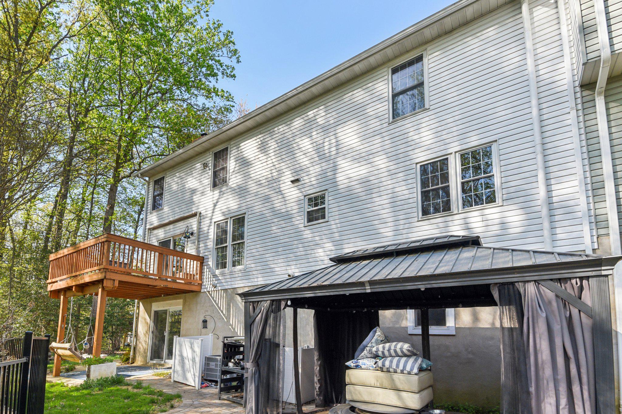 HERITAGE HARBOUR - Residential