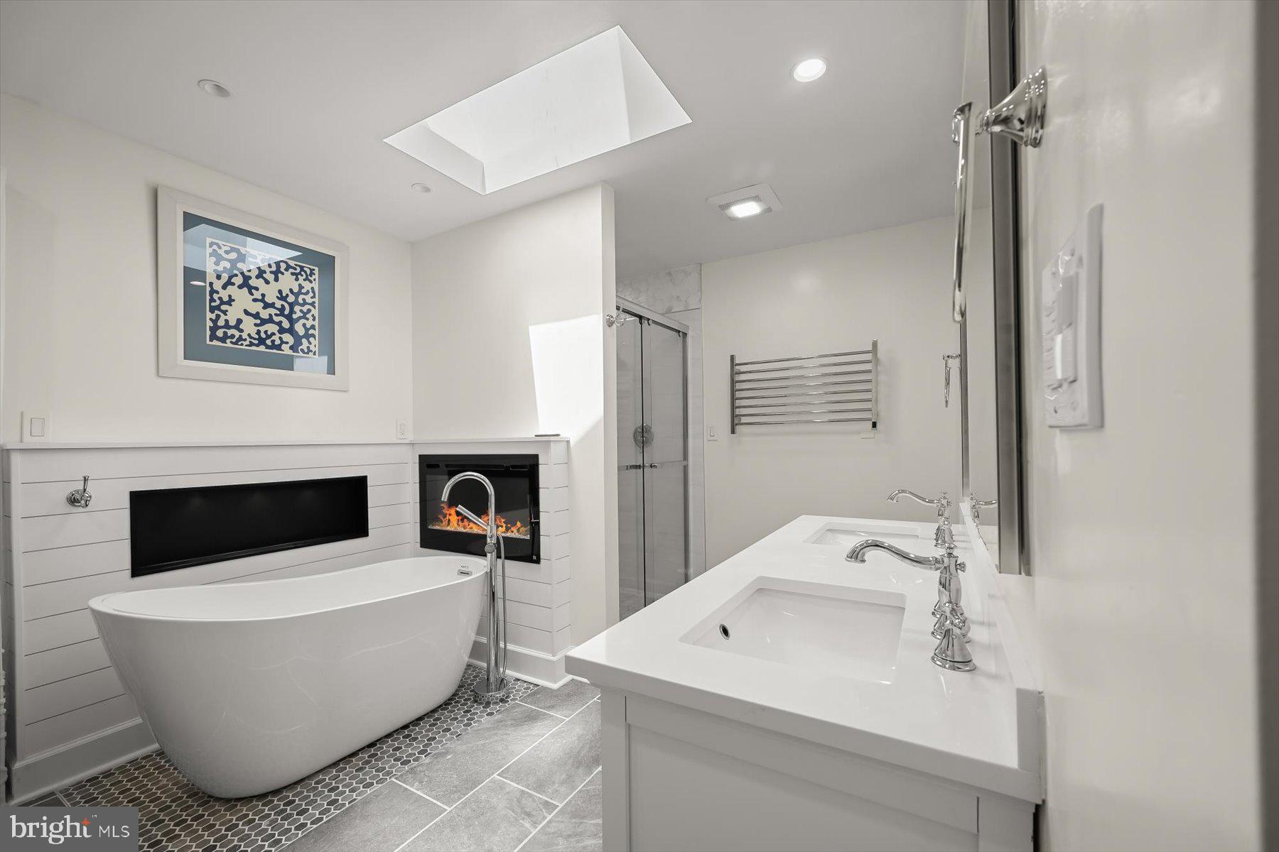 HERITAGE HARBOUR - Residential