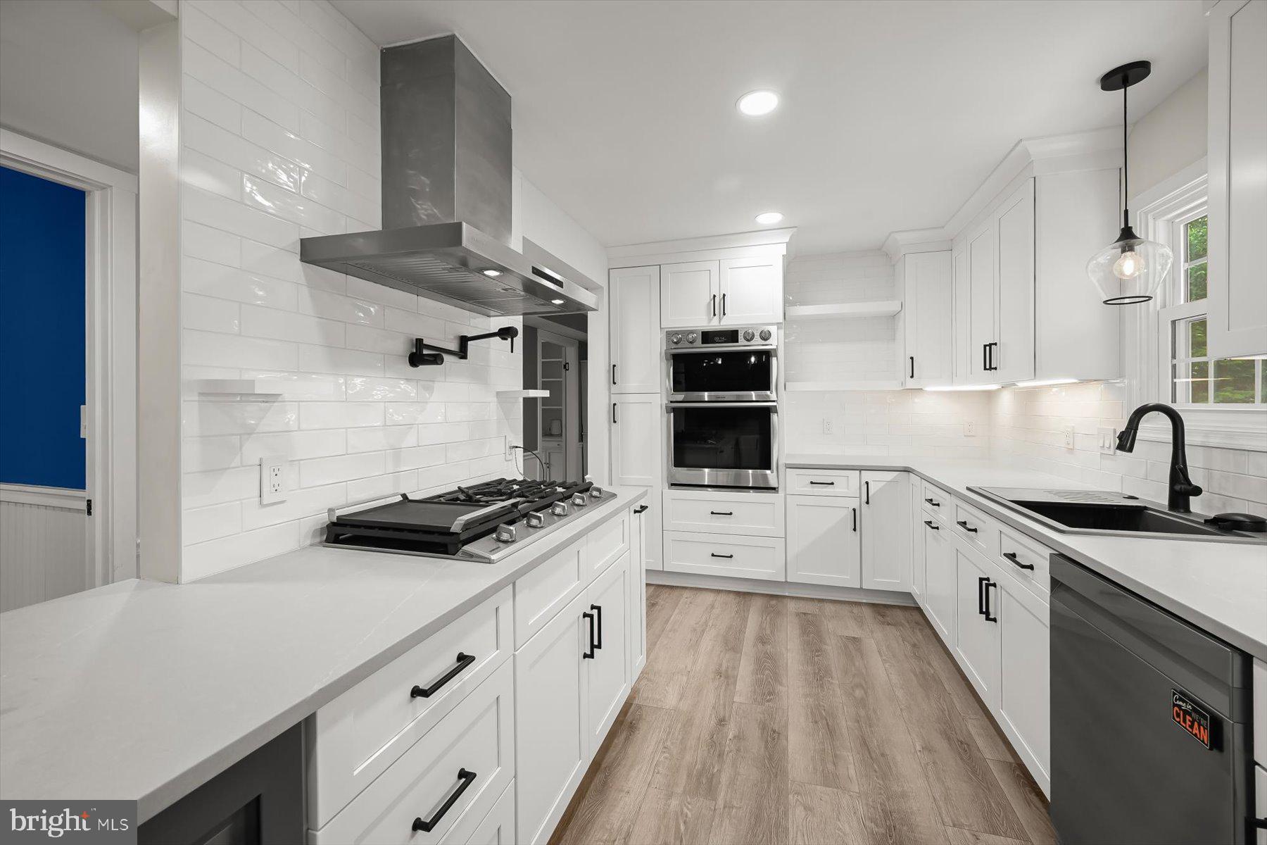 HERITAGE HARBOUR - Residential