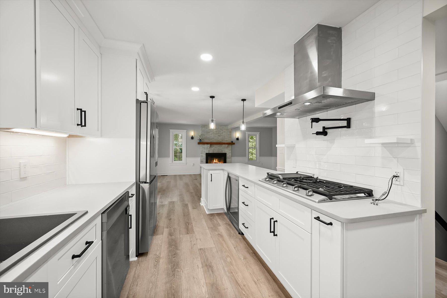HERITAGE HARBOUR - Residential