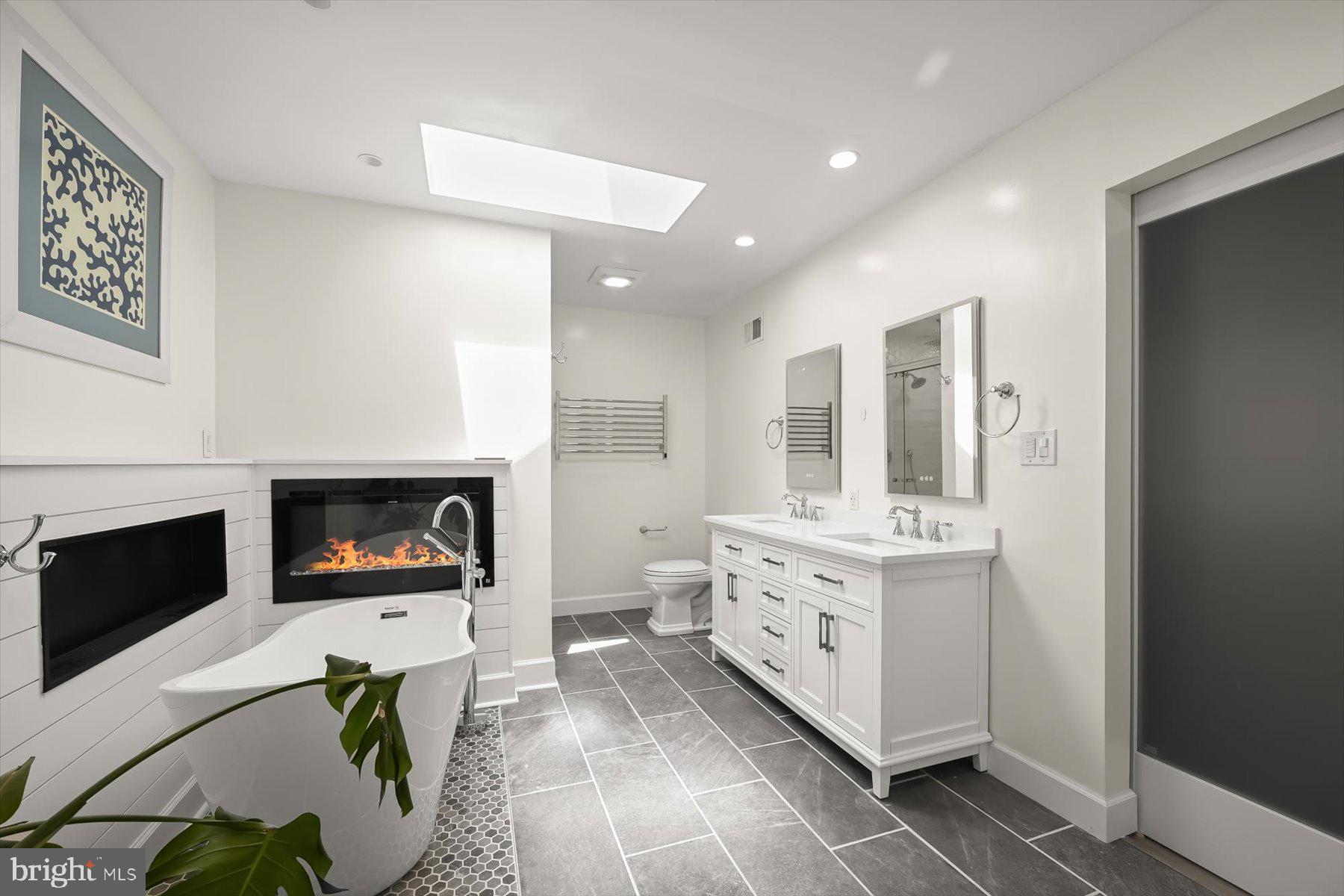 HERITAGE HARBOUR - Residential