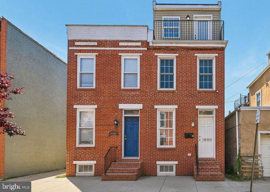 Quintessential historic baltimore rowhouse, built 1875 and fully renovated with industrial finishes. Stunning hardwood floors throughout, stainless appliances, and lots of natural light from oversized windows.

The main suite is a standout - on the 3rd floor with a spacious, huge bathroom and a private Juliet balcony. The second floor features convenient upstairs laundry and two large bedrooms - perfect for roomates or guests. The finished basement has a half bath and works great as a workout room, home office, or both.

Quiet street with lots of parking. Walking distance to South Charles Street, Swann Park, and the waterfront.