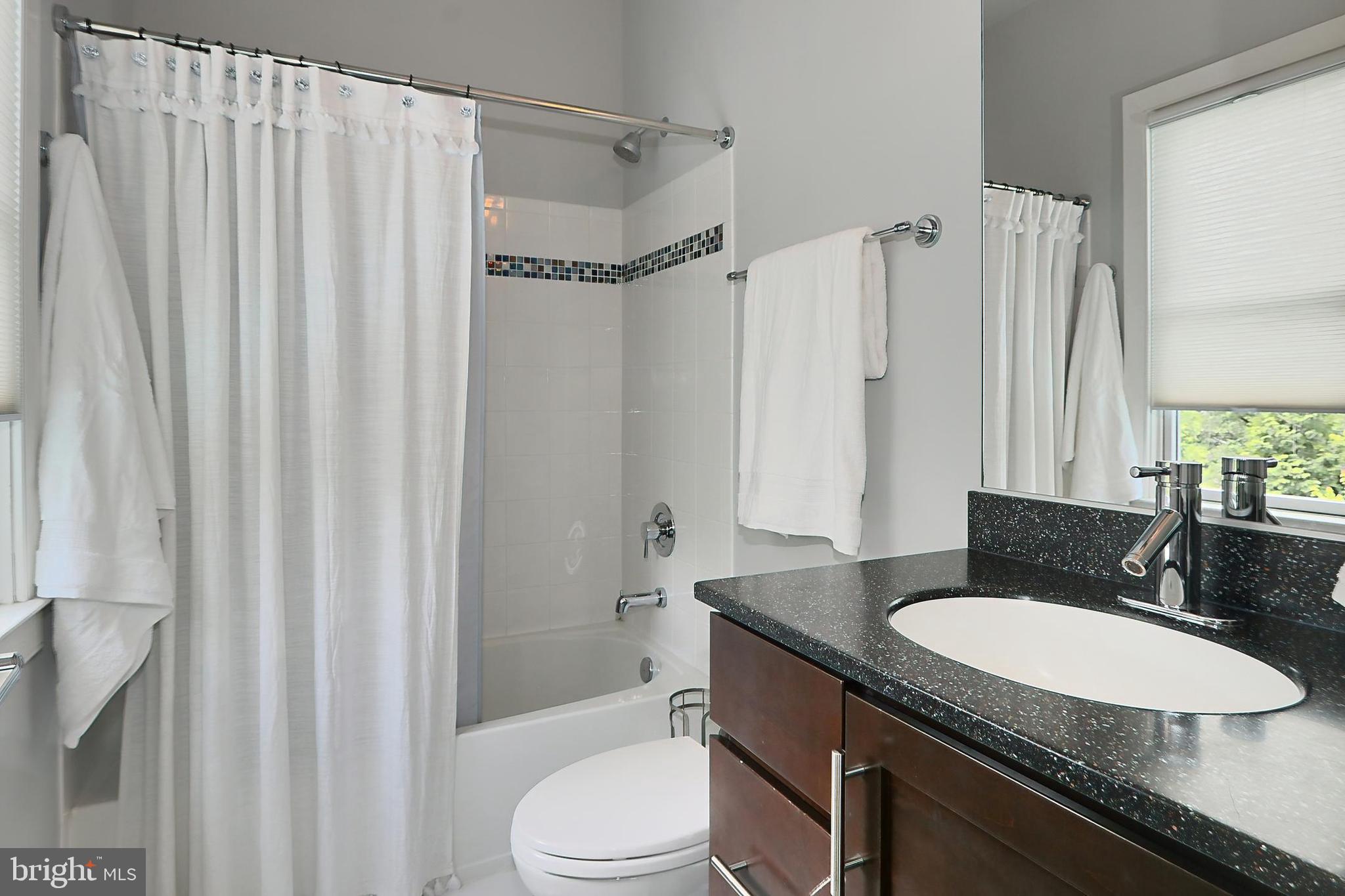 WEST SPRINGFIELD - Residential