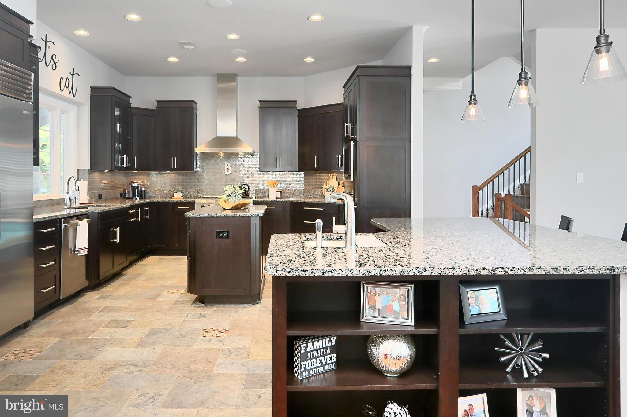 WEST SPRINGFIELD - Residential