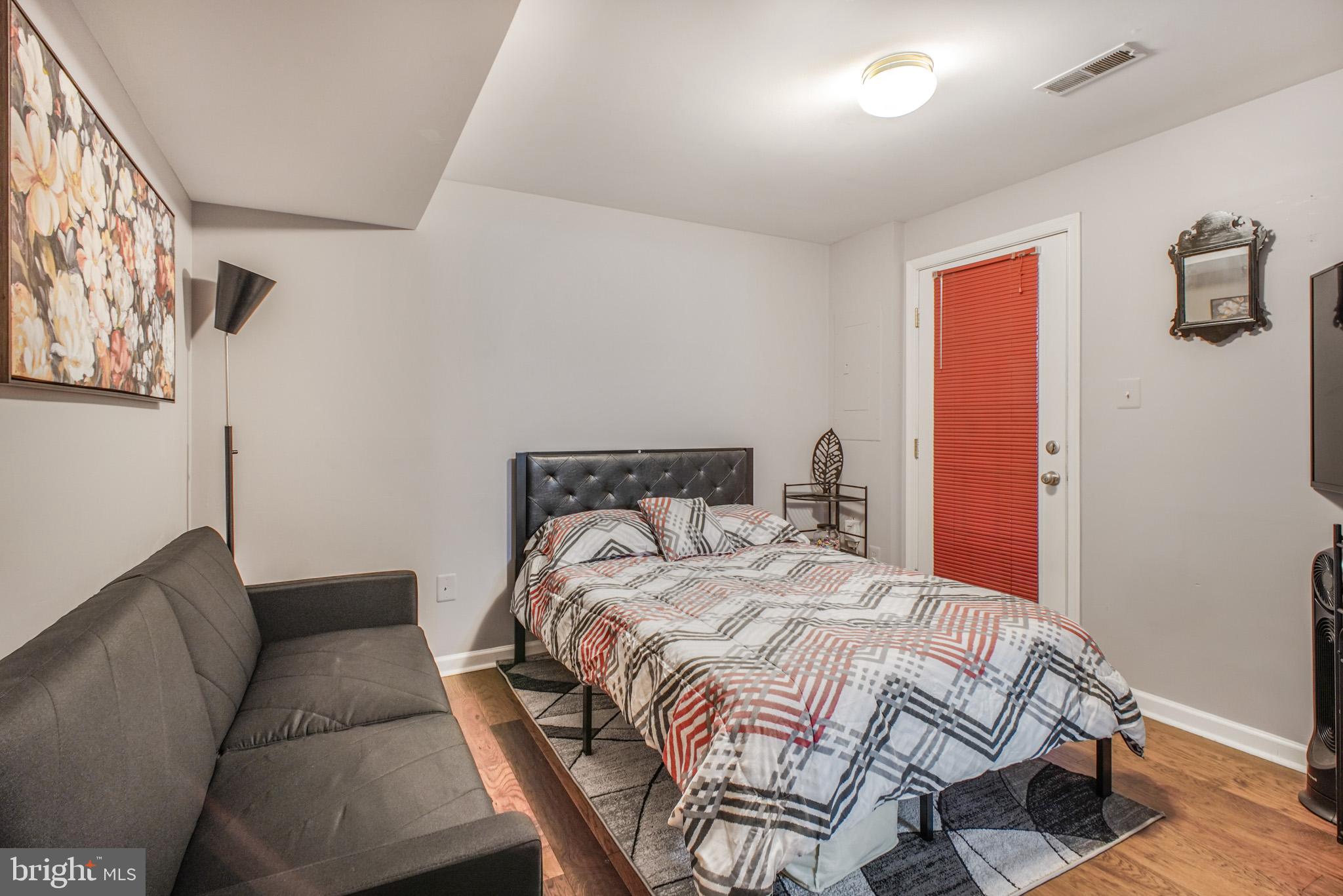 TURNBERRY VILLAGE - Residential