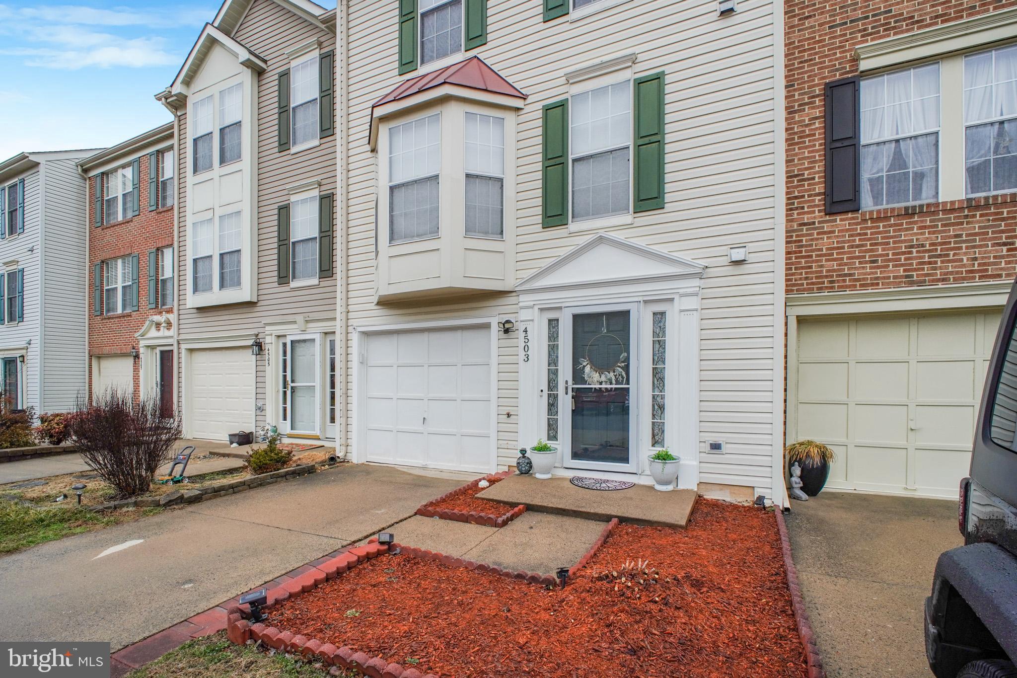 TURNBERRY VILLAGE - Residential
