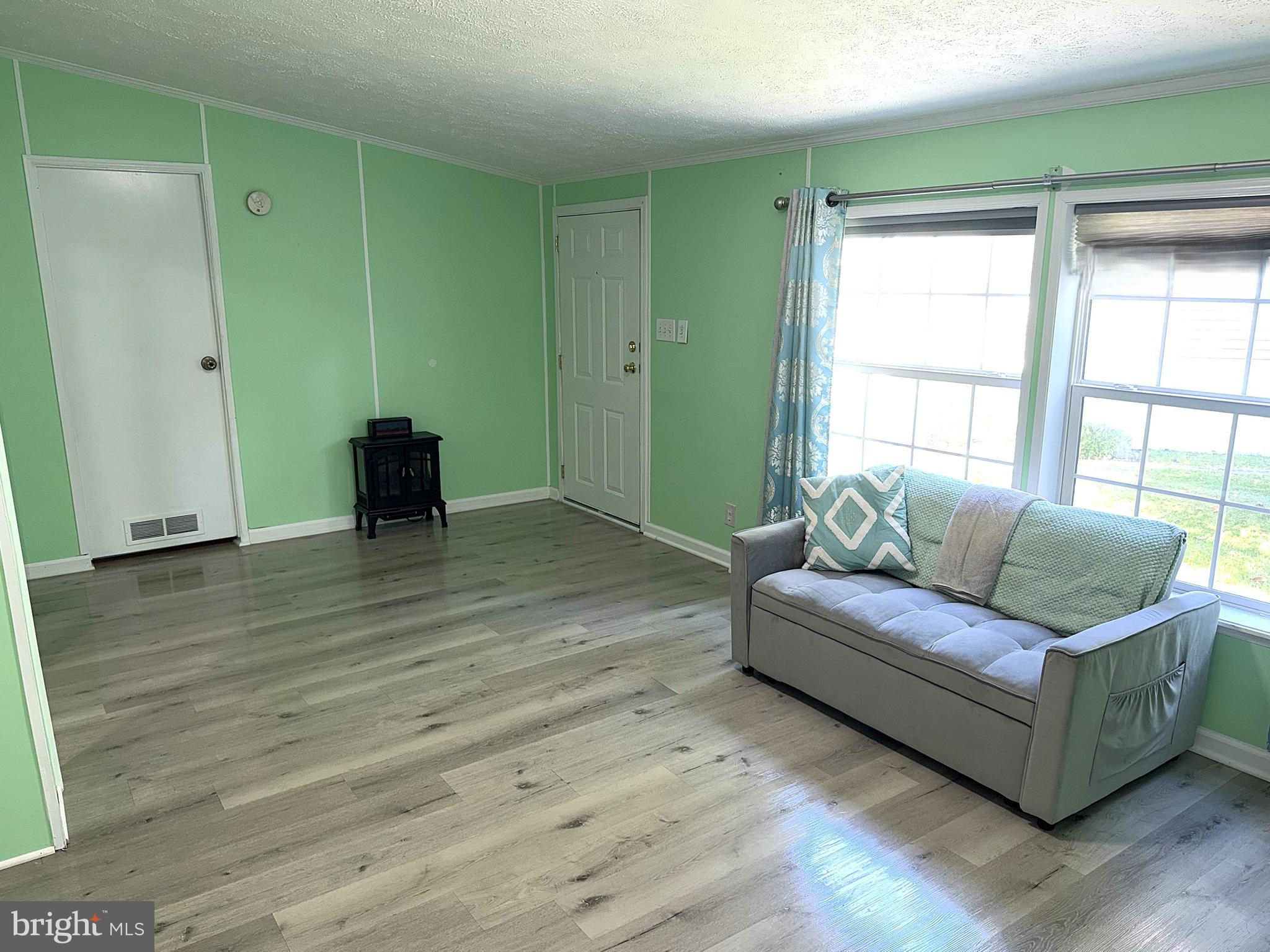 BOONES ESTATES - Residential