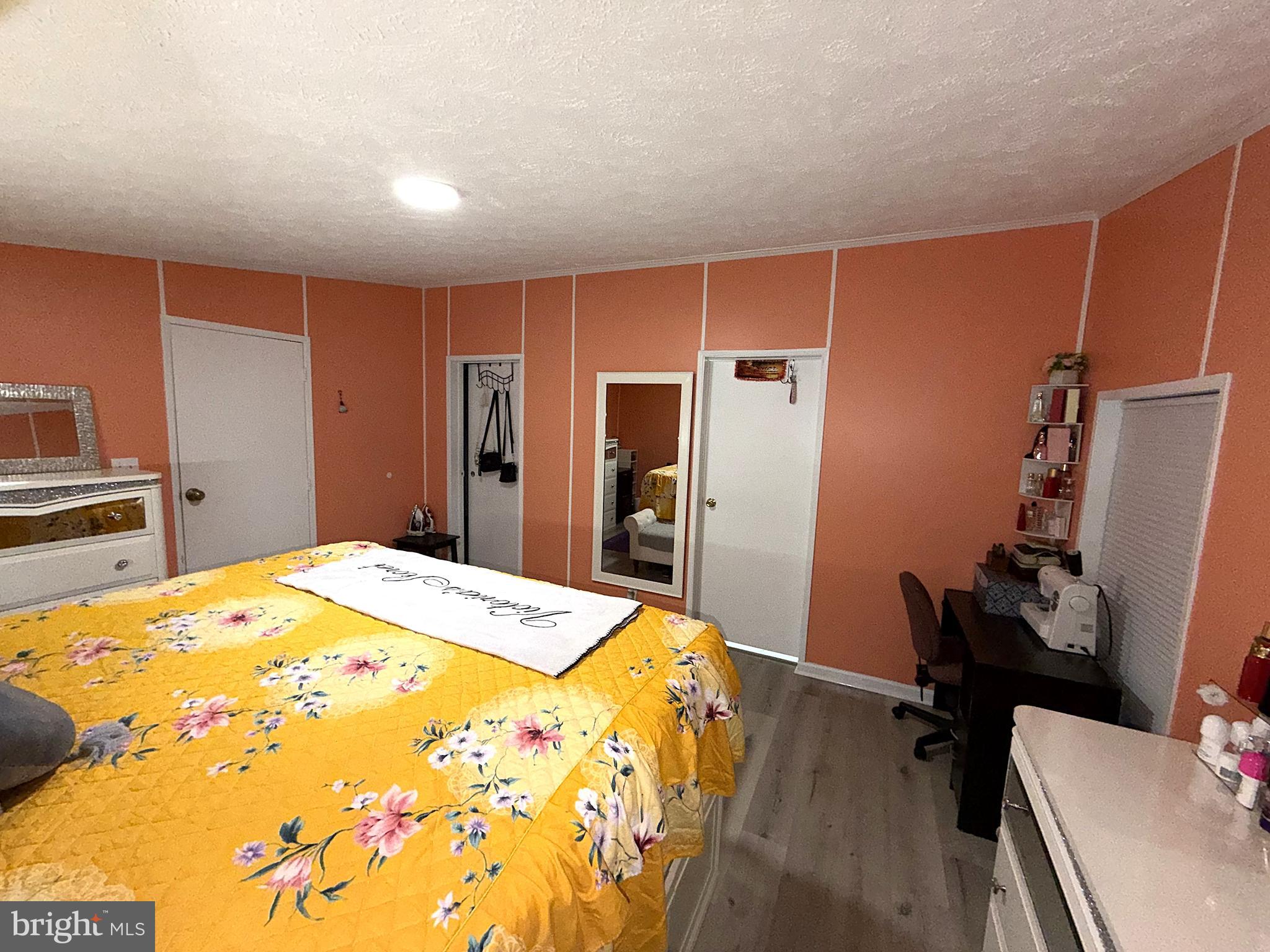 BOONES ESTATES - Residential