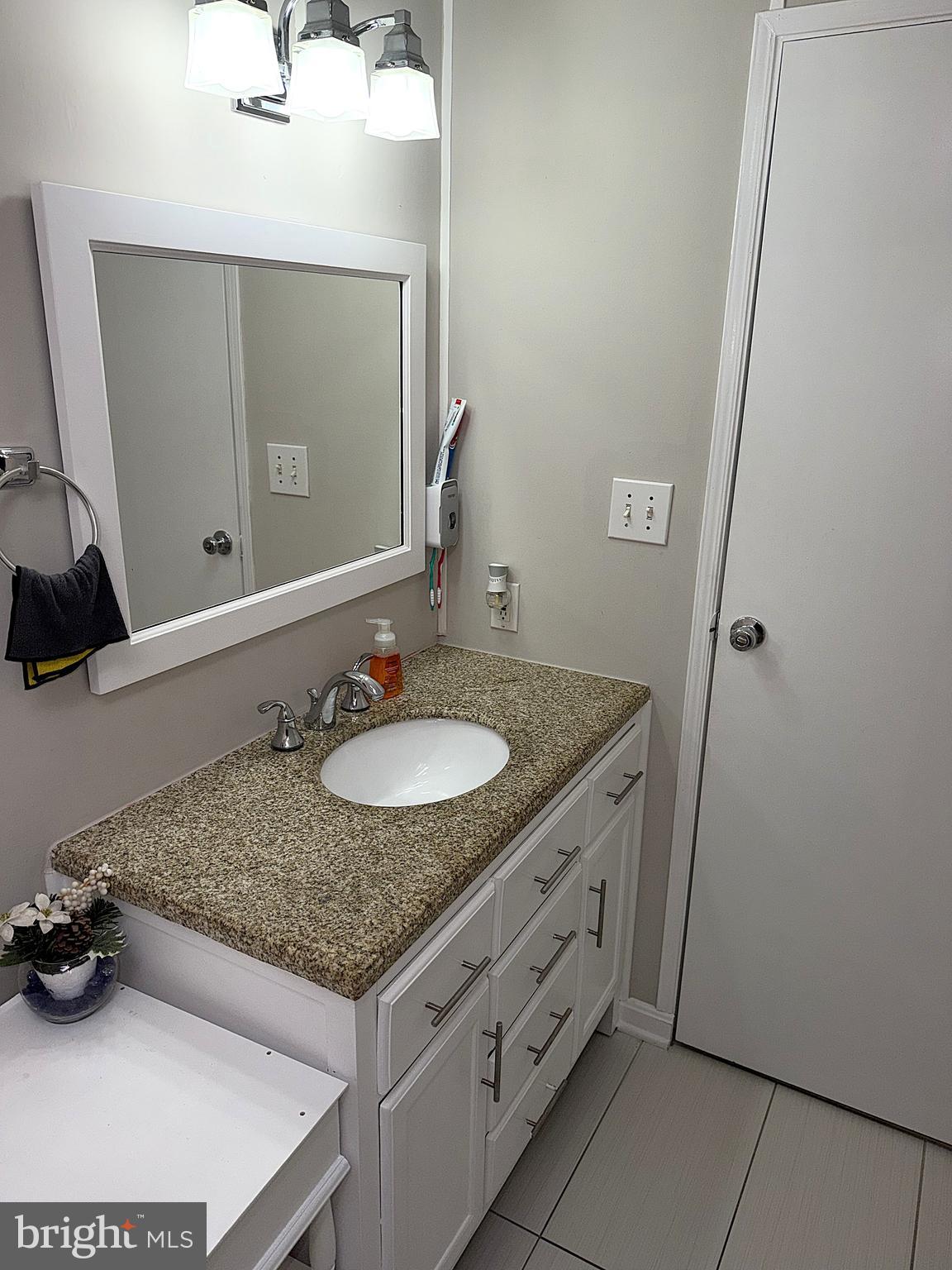 BOONES ESTATES - Residential