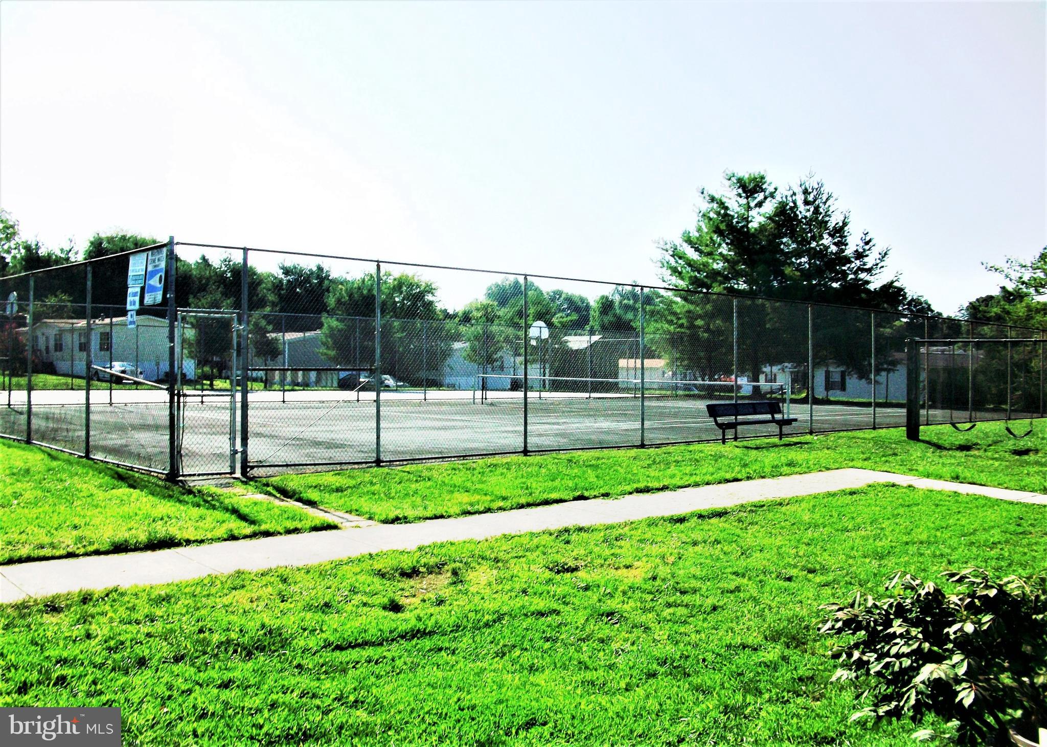 BOONES ESTATES - Residential
