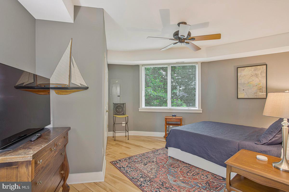 COLUMBIA BEACH - Residential