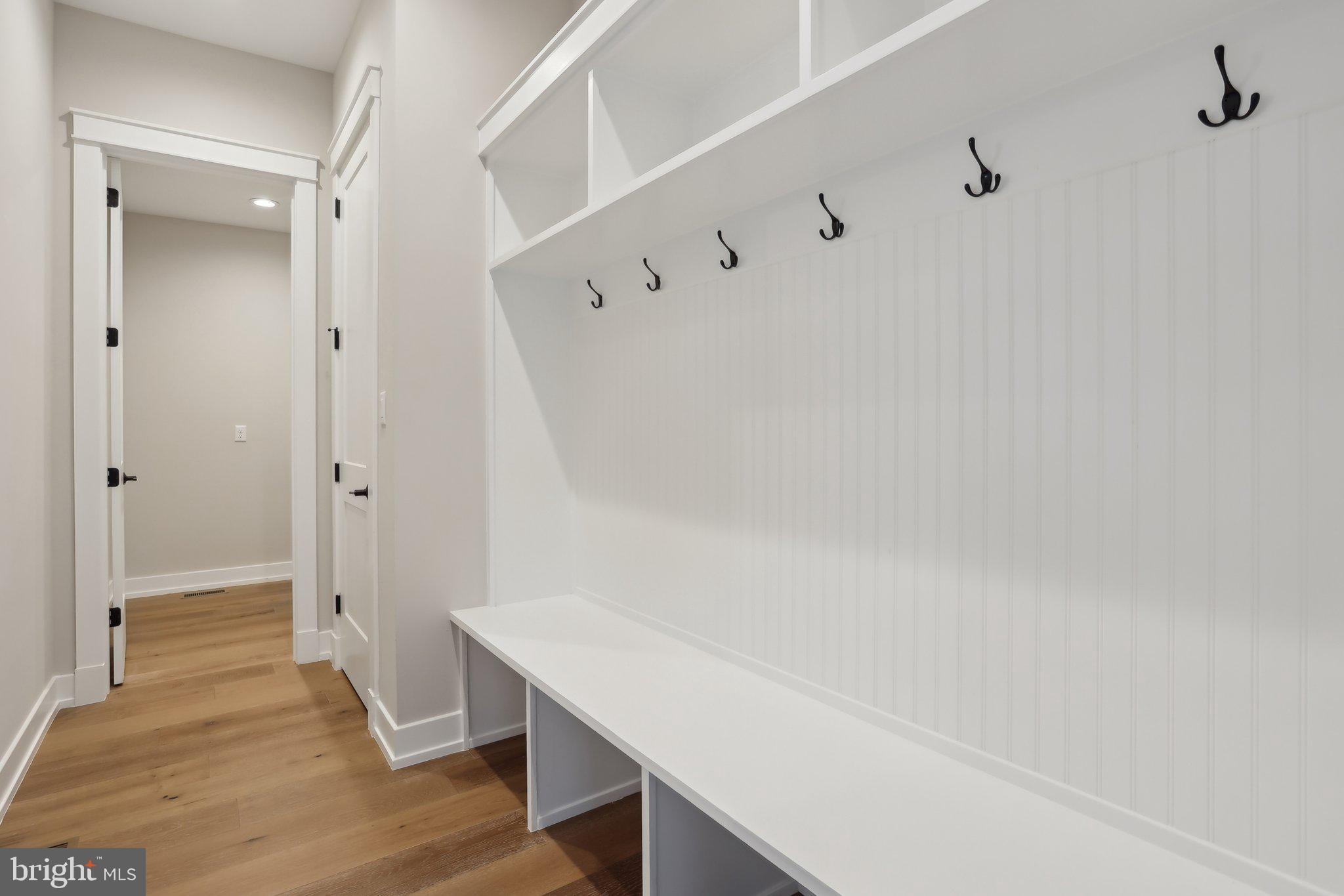 GARNET POINTE - Residential