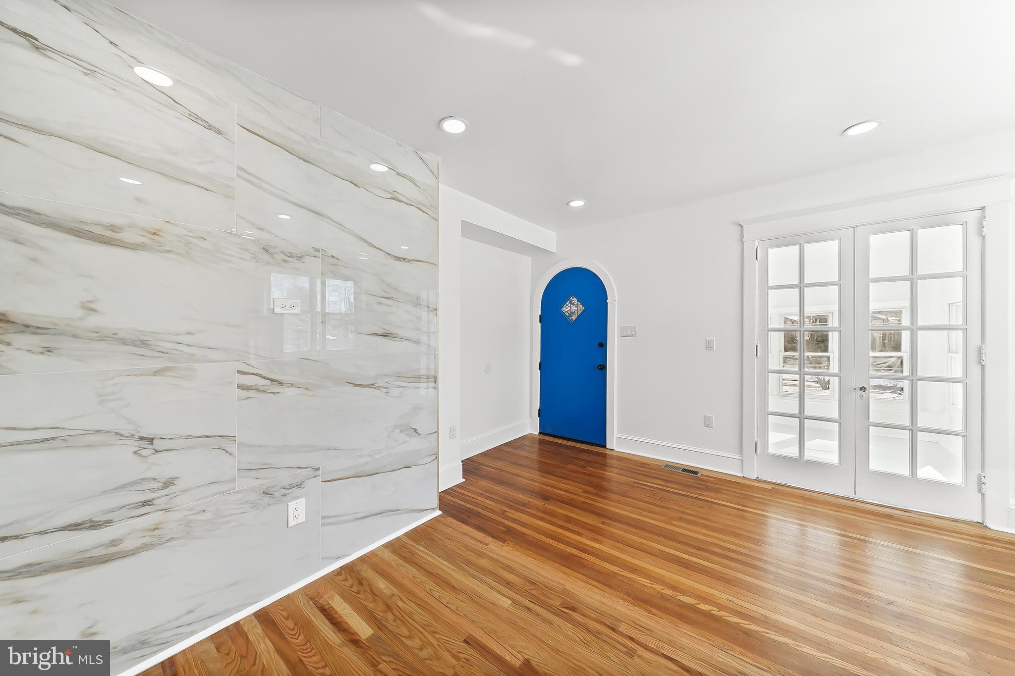 OVERBROOK - Residential