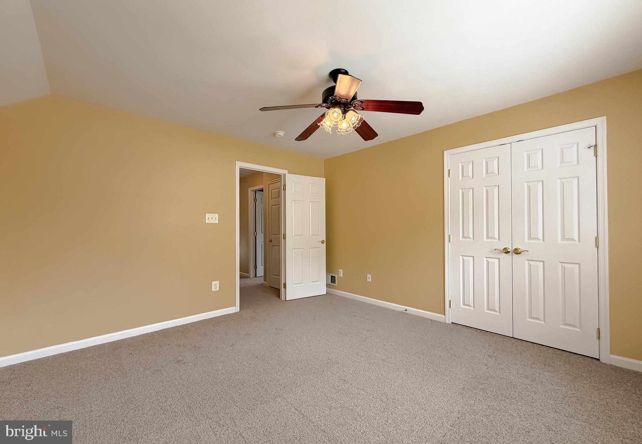DAHLIA PARK OF WILDEWOOD - Residential