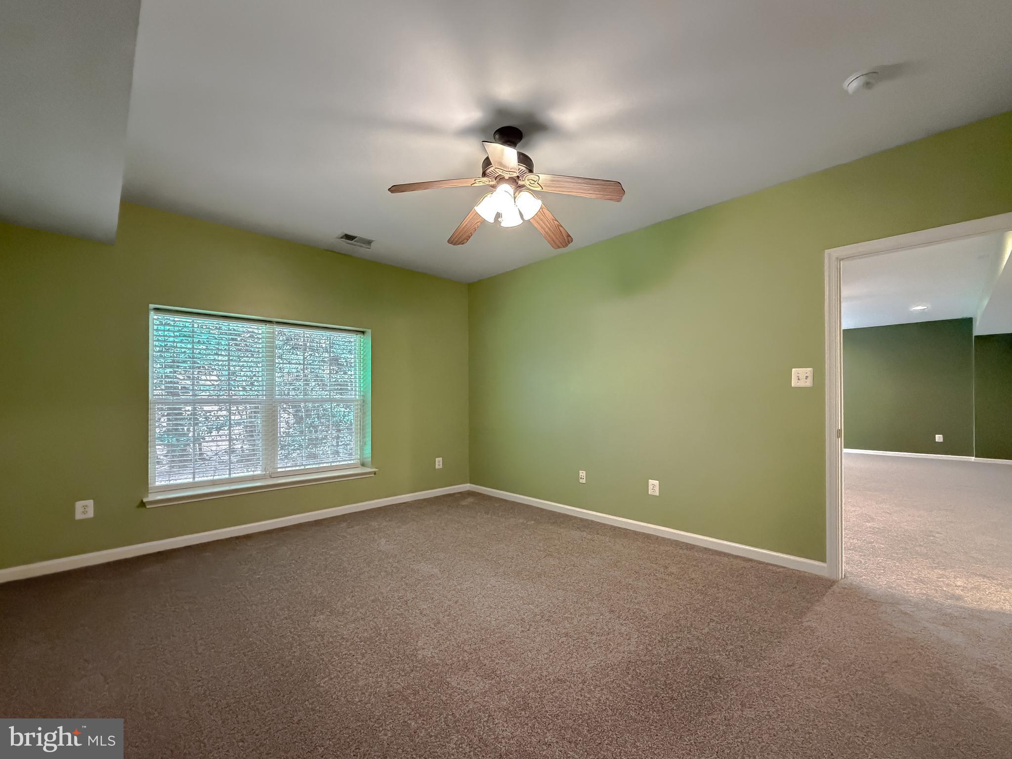 DAHLIA PARK OF WILDEWOOD - Residential